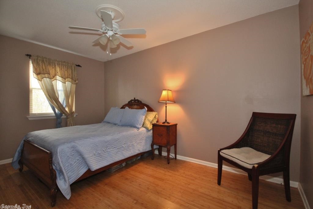 BEVERLY HILLS - Residential