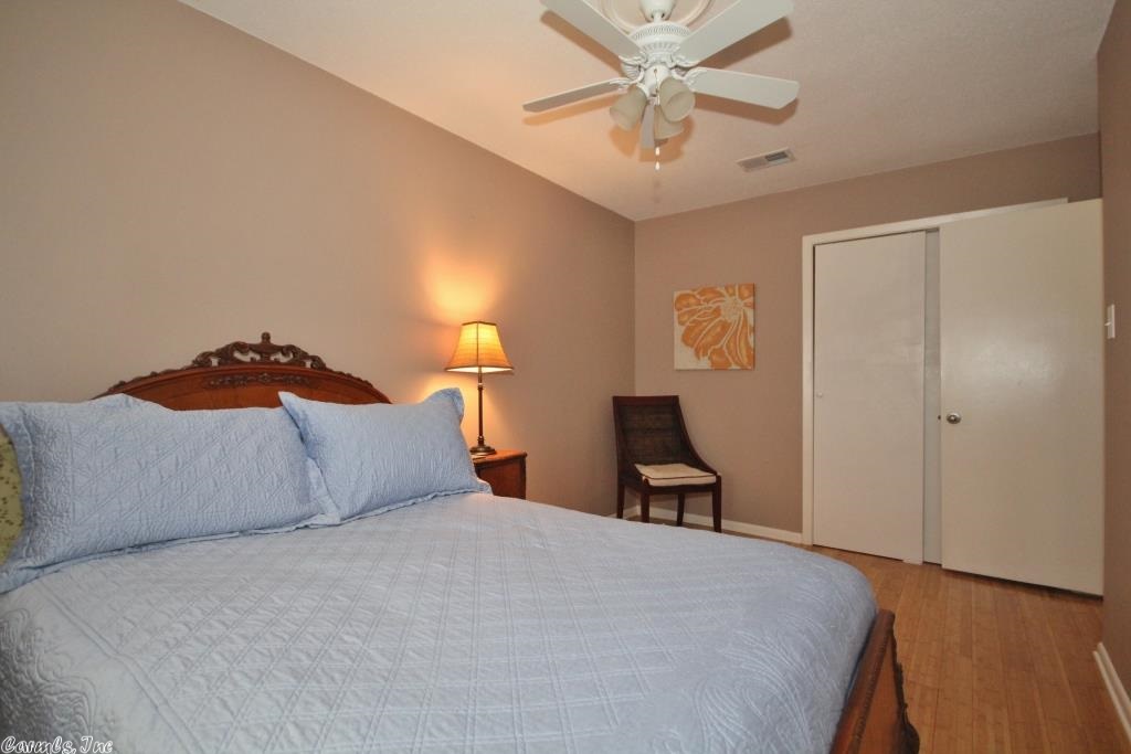 BEVERLY HILLS - Residential