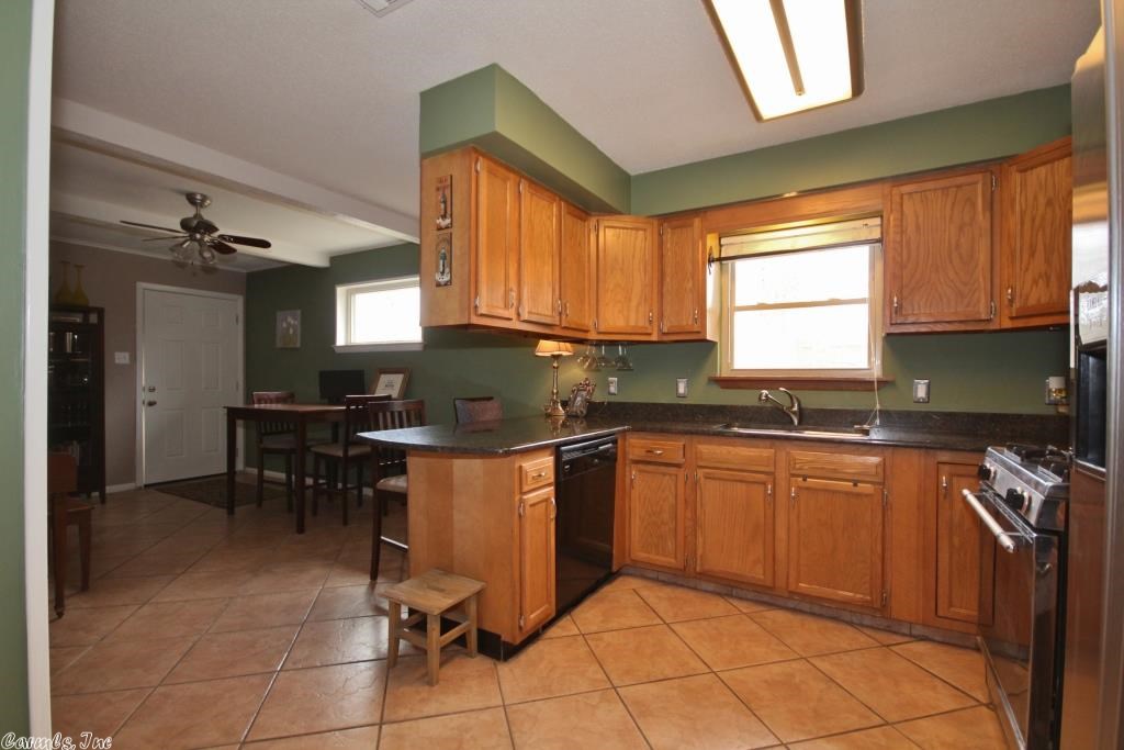 BEVERLY HILLS - Residential