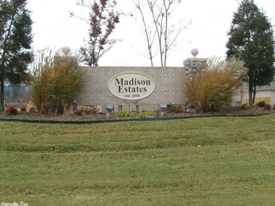 Beautiful new building lot backing up to Craighead Forest