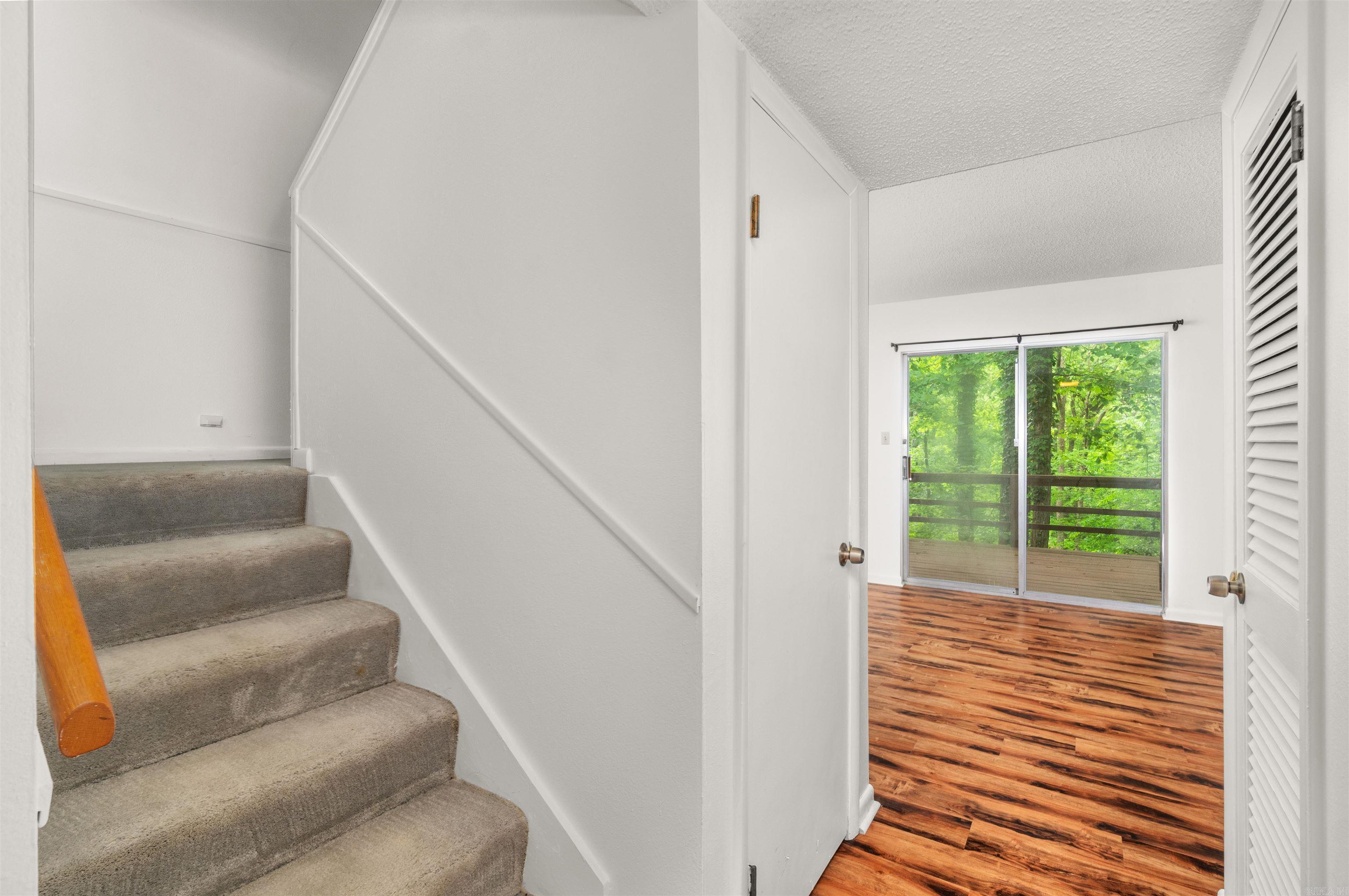 Desoto Courts Townhouse 1 - Residential