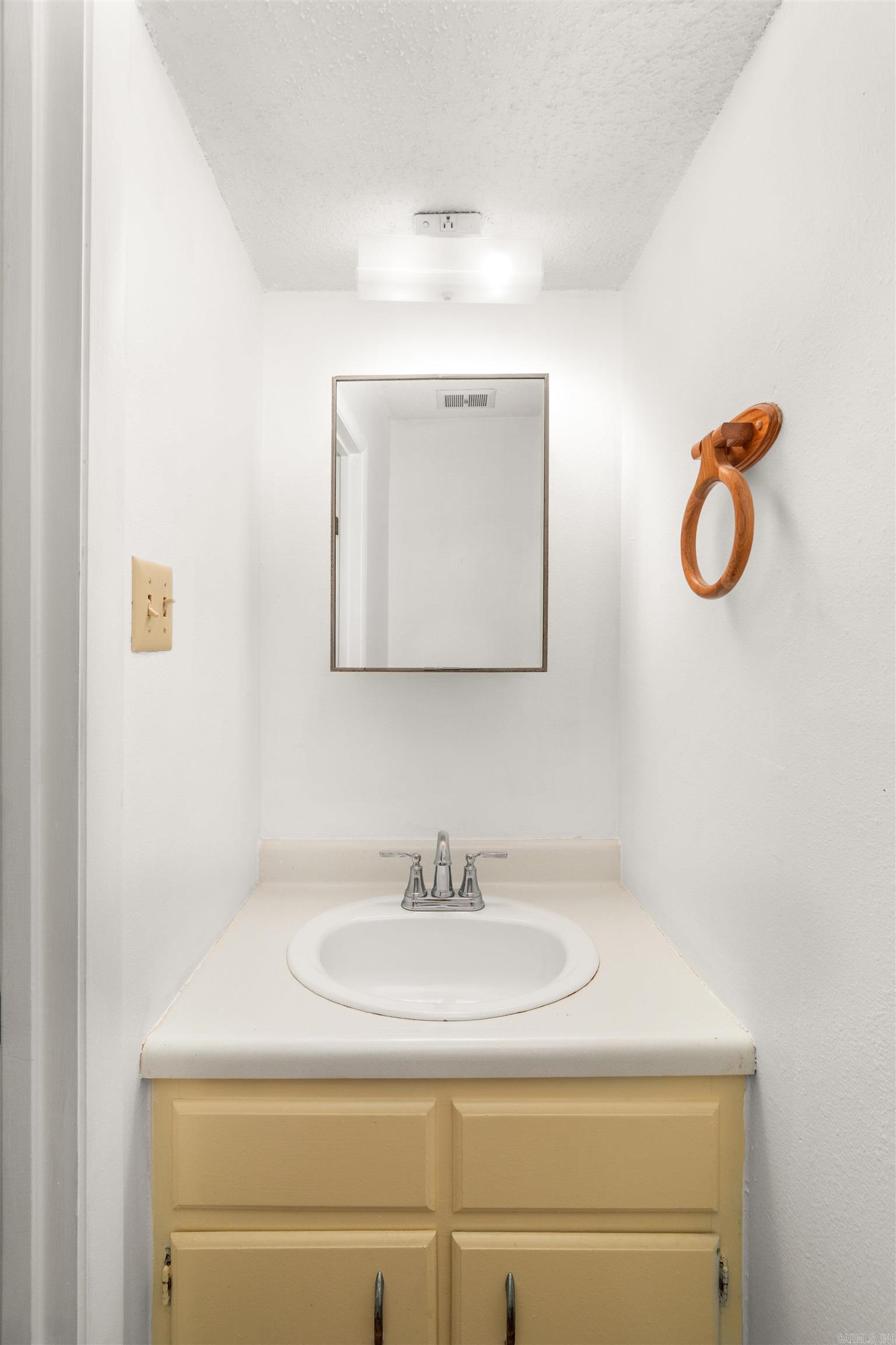 Desoto Courts Townhouse 1 - Residential