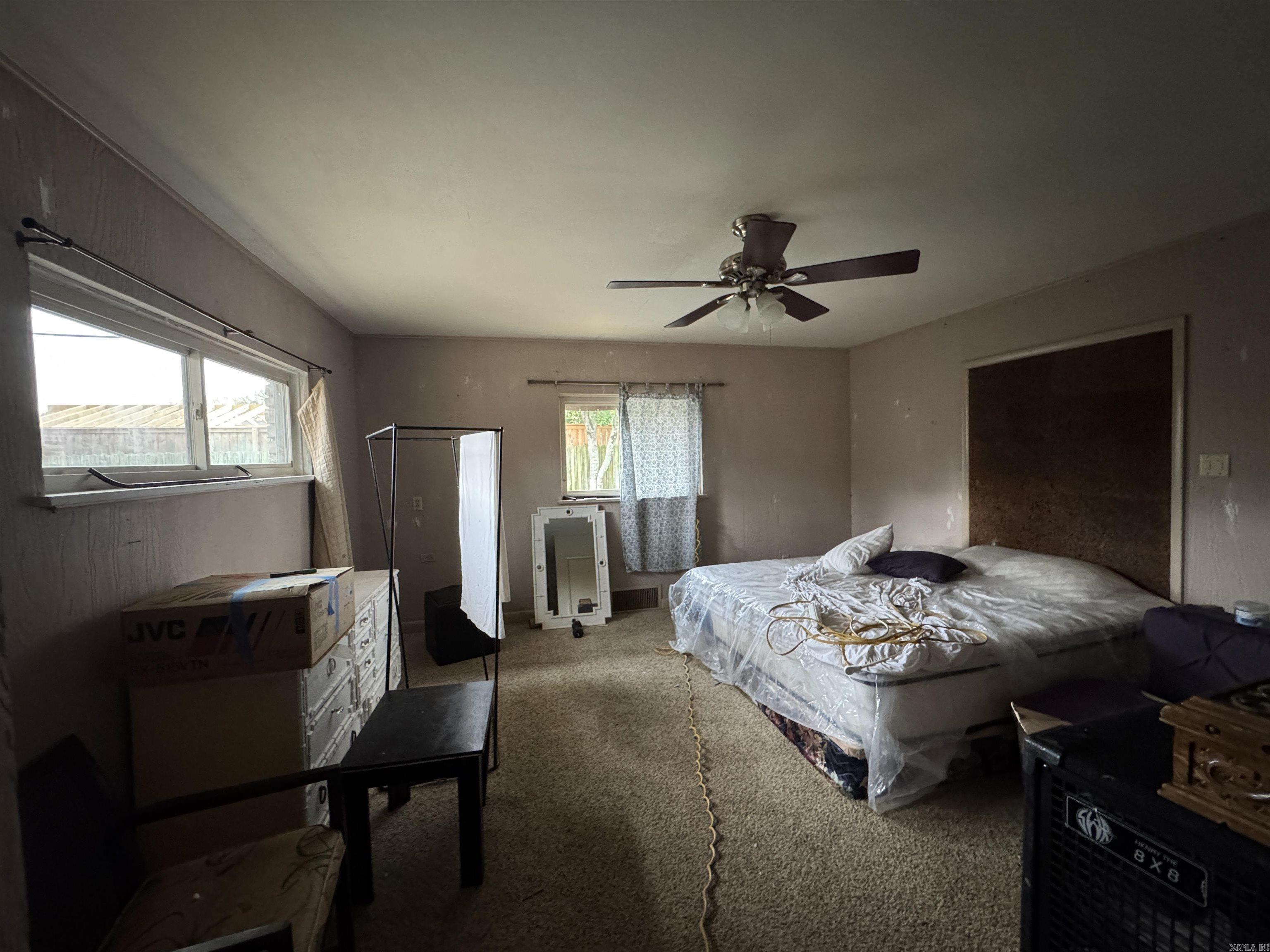 KINGWOOD PLACE - Residential