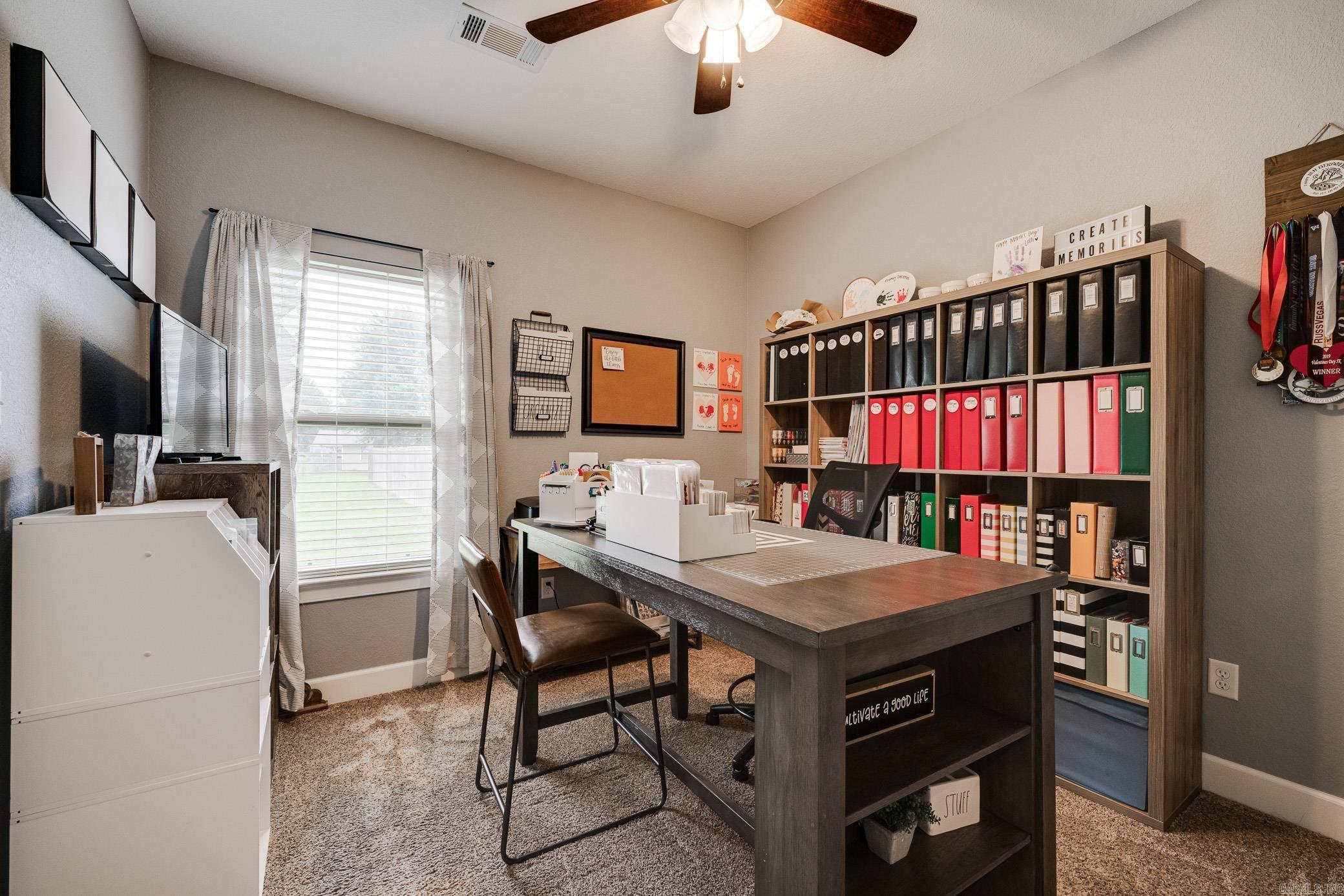 HILL COUNTRY EST - Residential