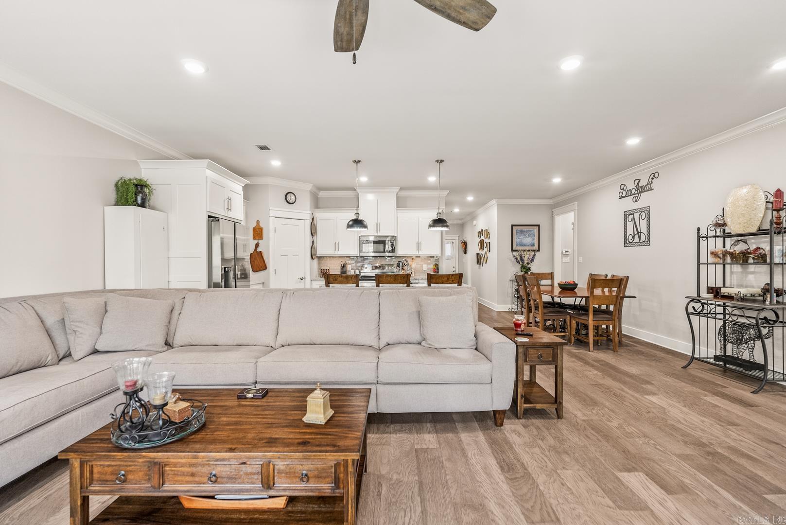 CARNAHAN VILLAGE SUB - Residential