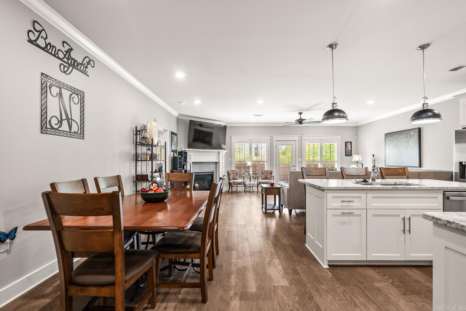 CARNAHAN VILLAGE SUB - Residential