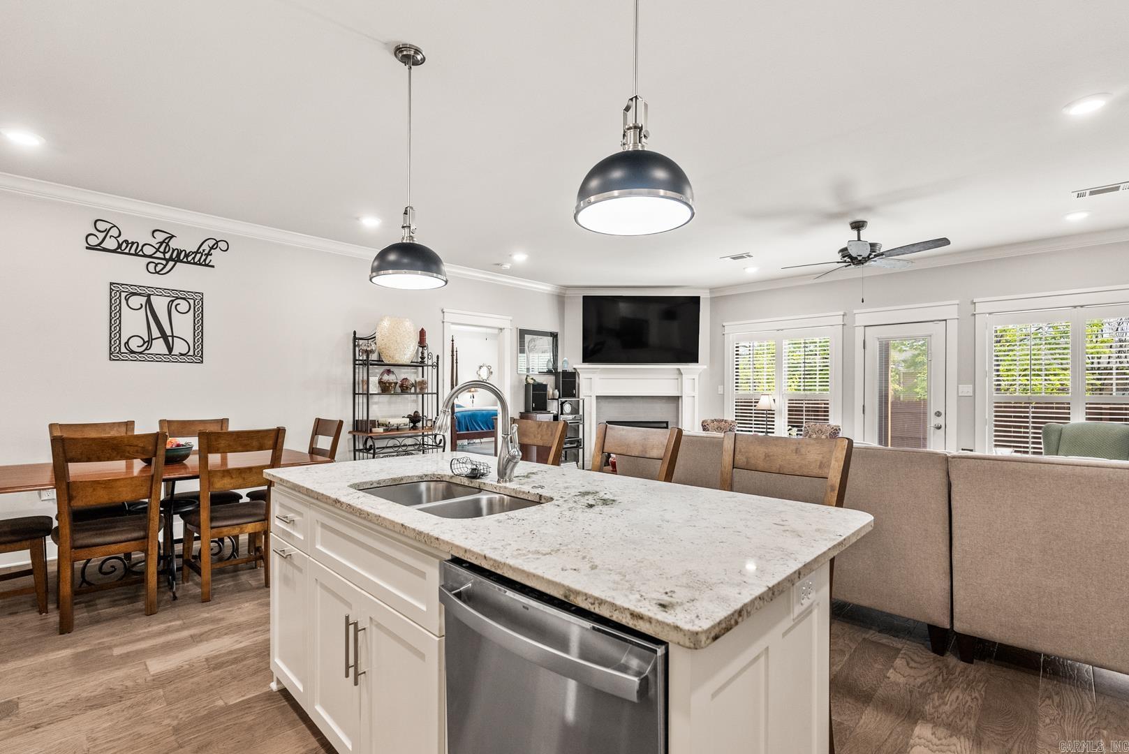 CARNAHAN VILLAGE SUB - Residential