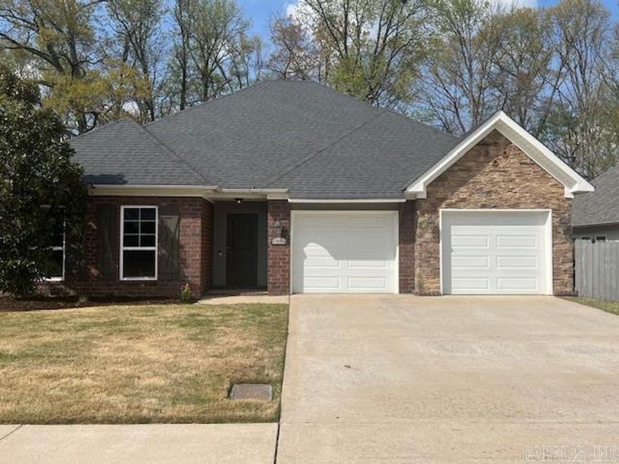 Don't miss your chance to tour this stunning, 3-bedroom, 2-bath home in southwest Conway!  Built in 2016, this modern, move-in ready gem features vaulted ceilings, abundant natural light, and a fully fenced backyard with a partially covered patio - perfect for relaxing or entertainment.  Located in the Gardens at Southridge, this home offers comfort, style and convenience all in one!