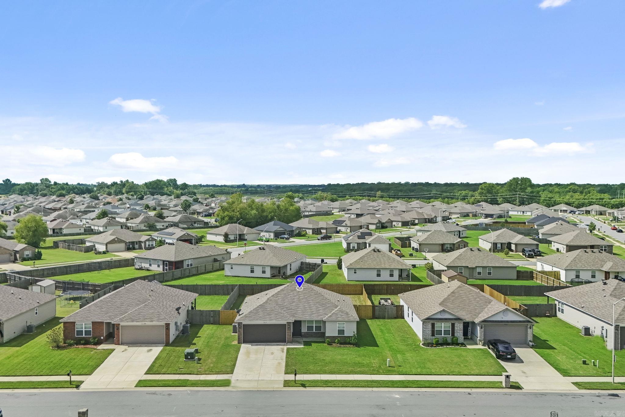 FAULKNER CROSSING - Residential
