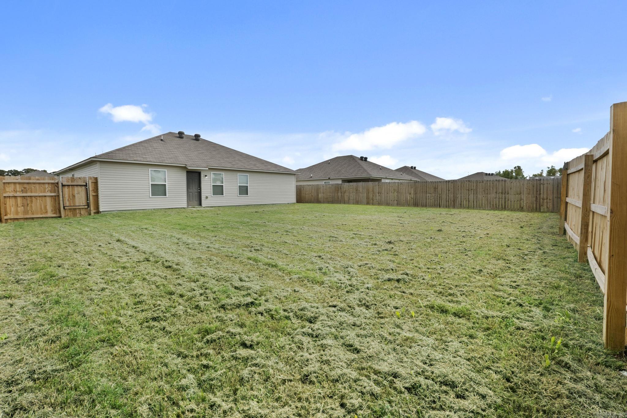 FAULKNER CROSSING - Residential