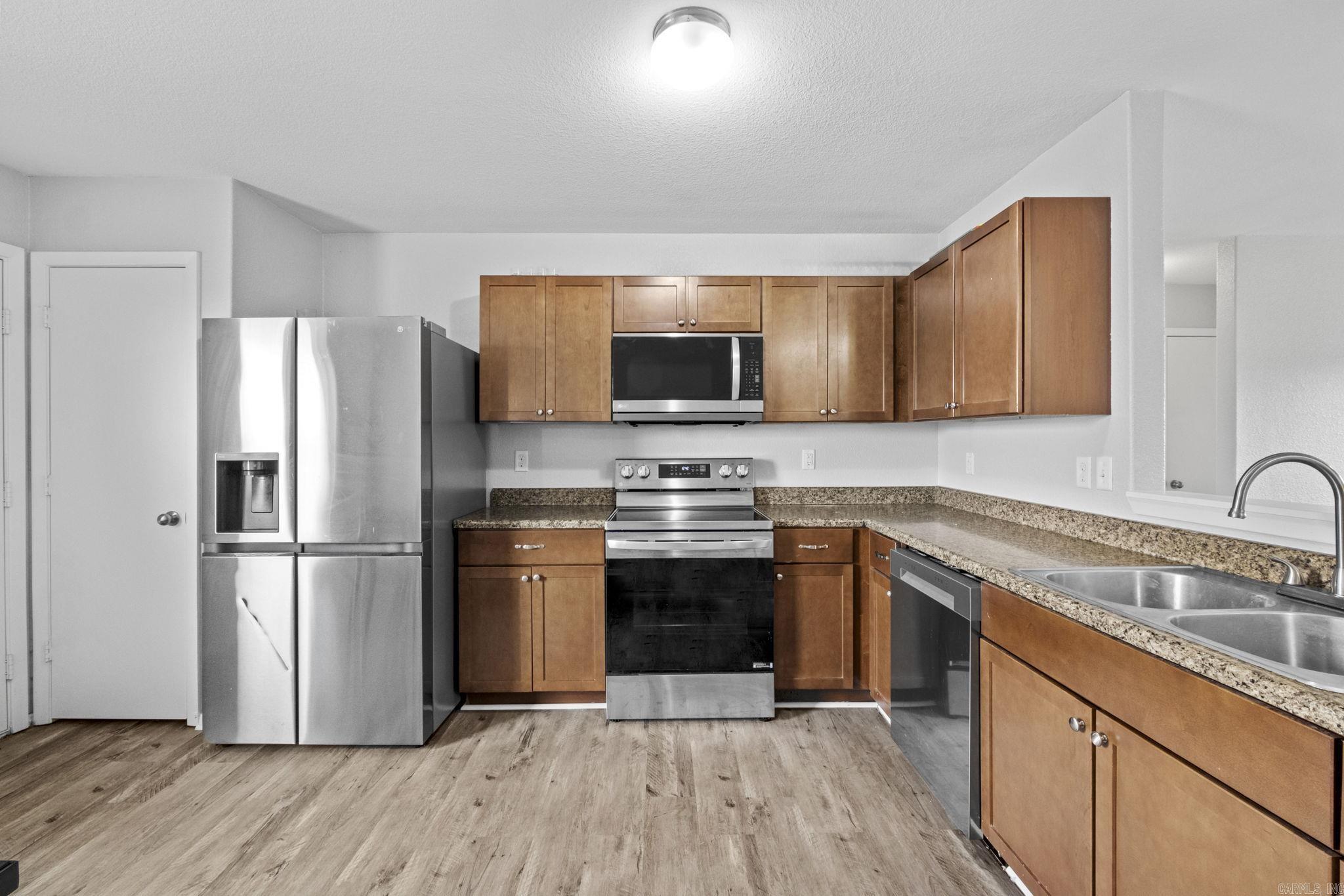 FAULKNER CROSSING - Residential