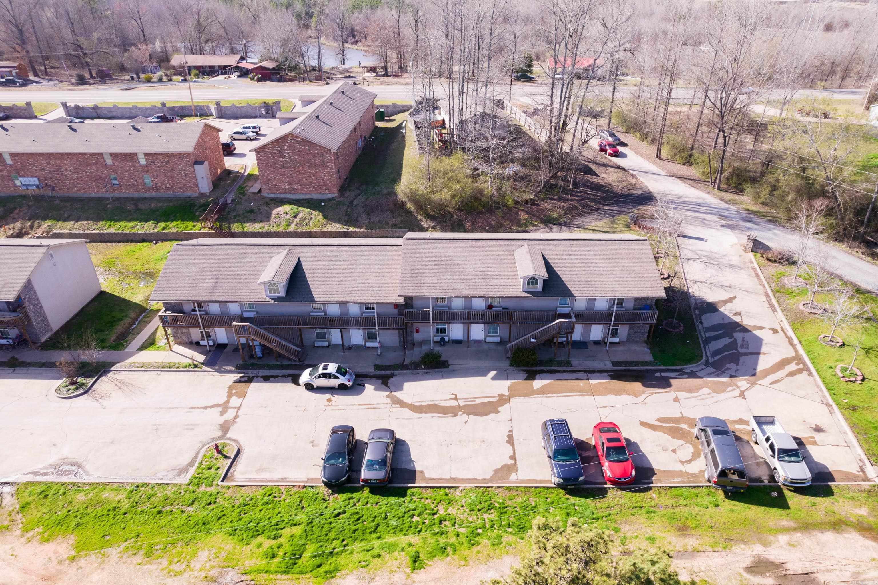 Queen Manor - Residential Income