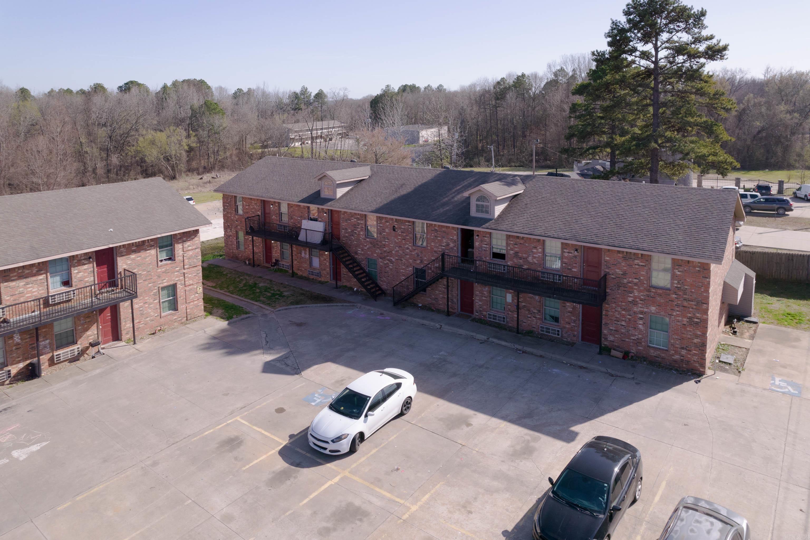 Queen Manor - Residential Income