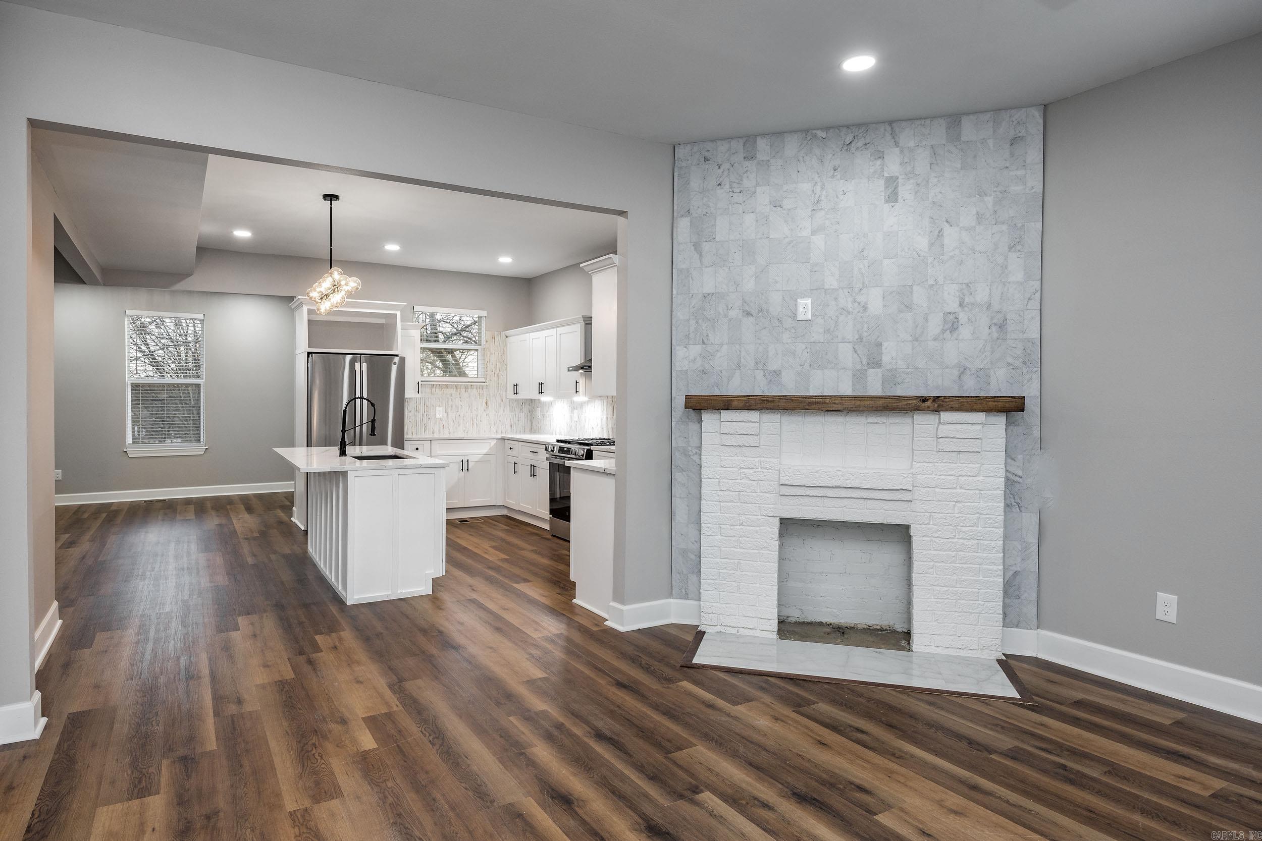 WORTHEN WAT - Residential