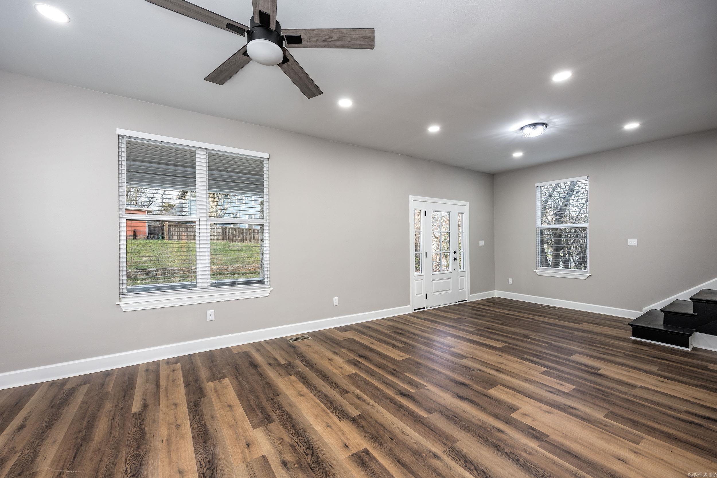 WORTHEN WAT - Residential