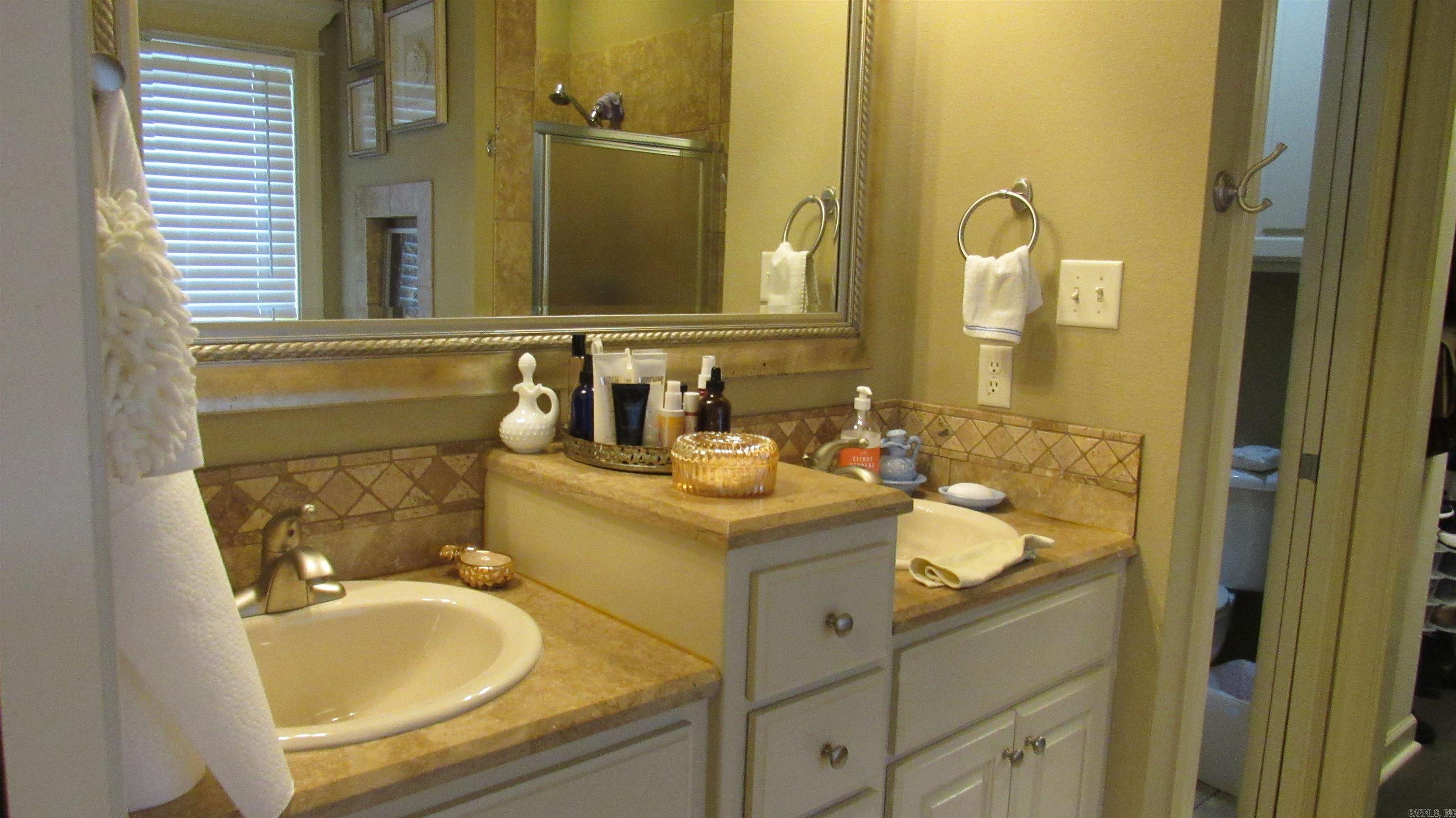 CRYSTALWOOD - Residential