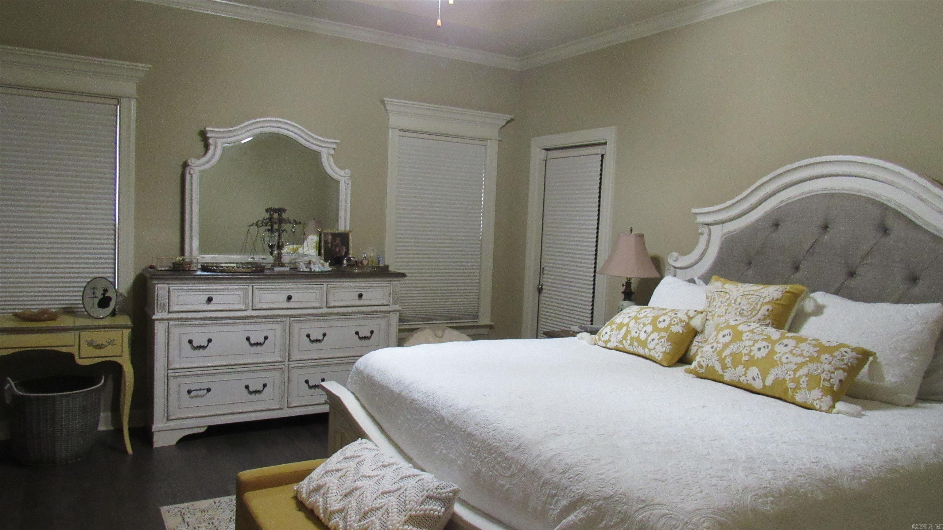 CRYSTALWOOD - Residential