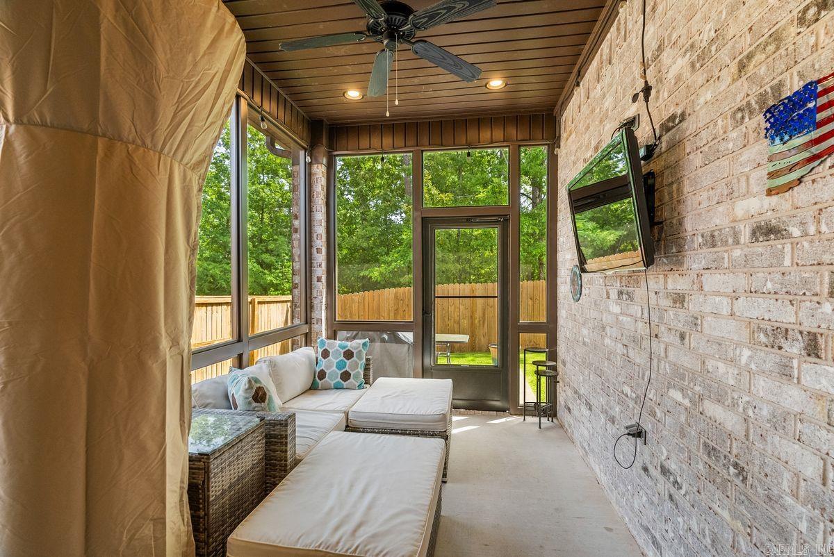 WILDWOOD PLACE - Residential