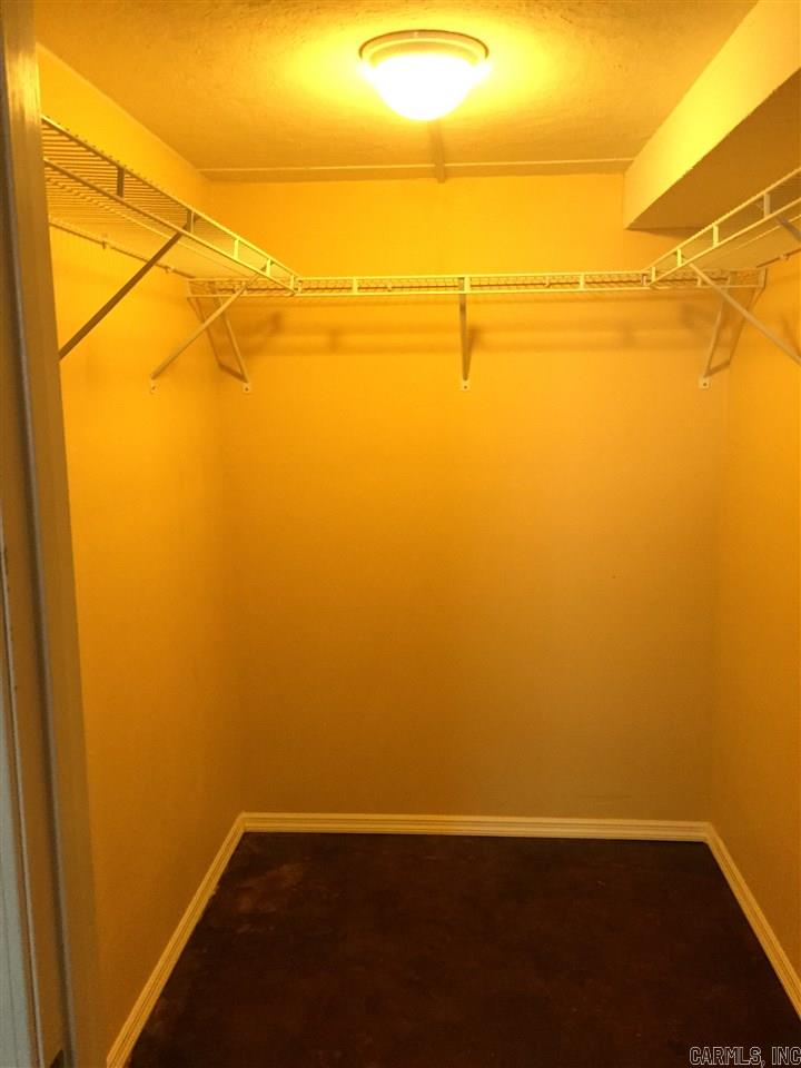 Twelve Oaks - Residential Lease