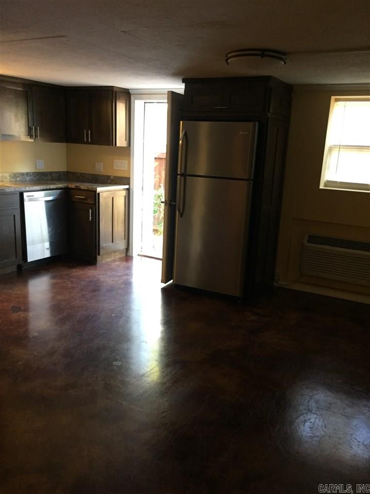 Twelve Oaks - Residential Lease