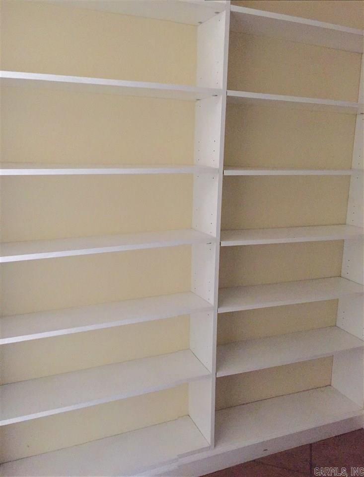 Twelve Oaks - Residential Lease