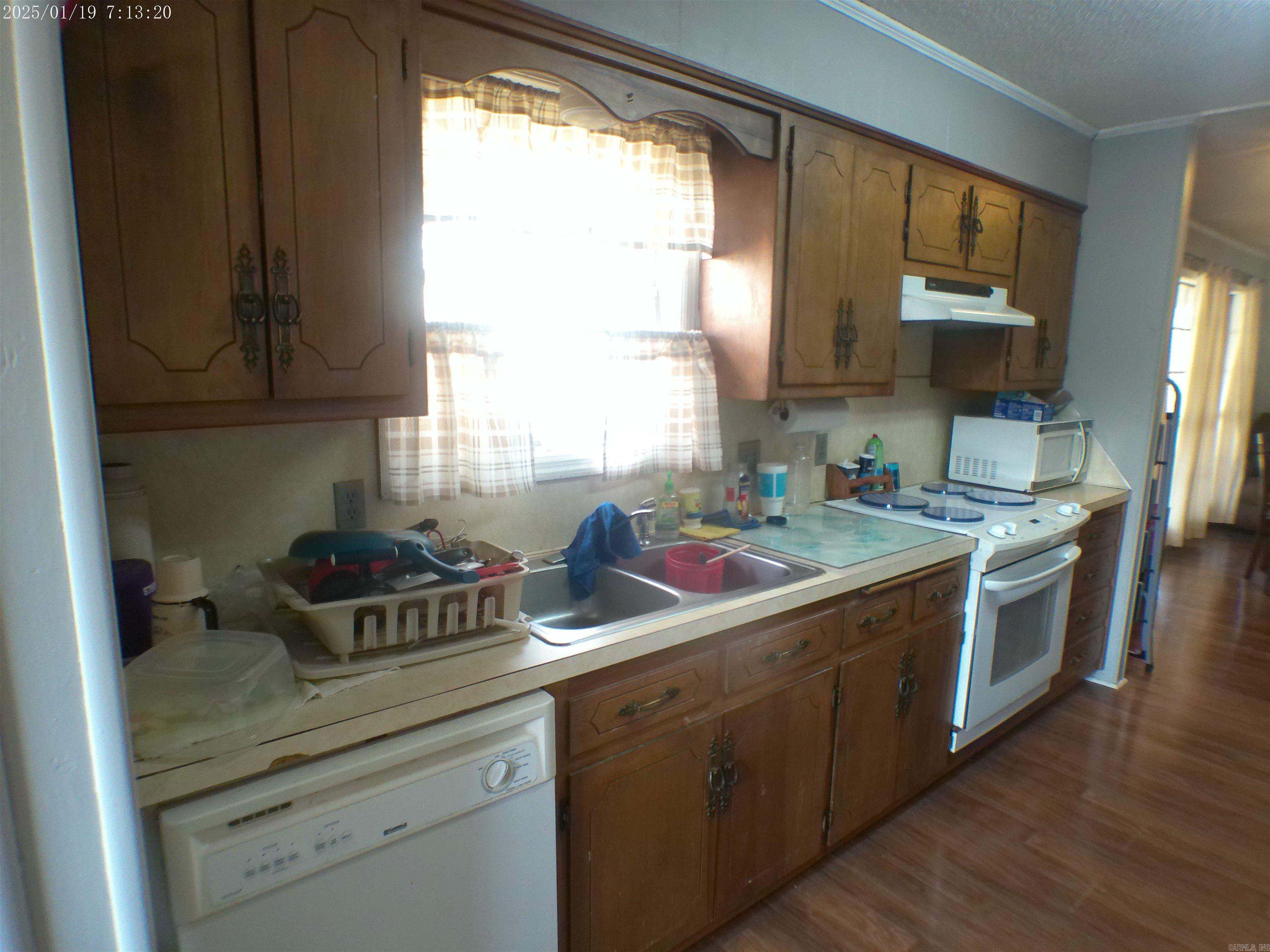 LEEWOOD ADDN - Residential