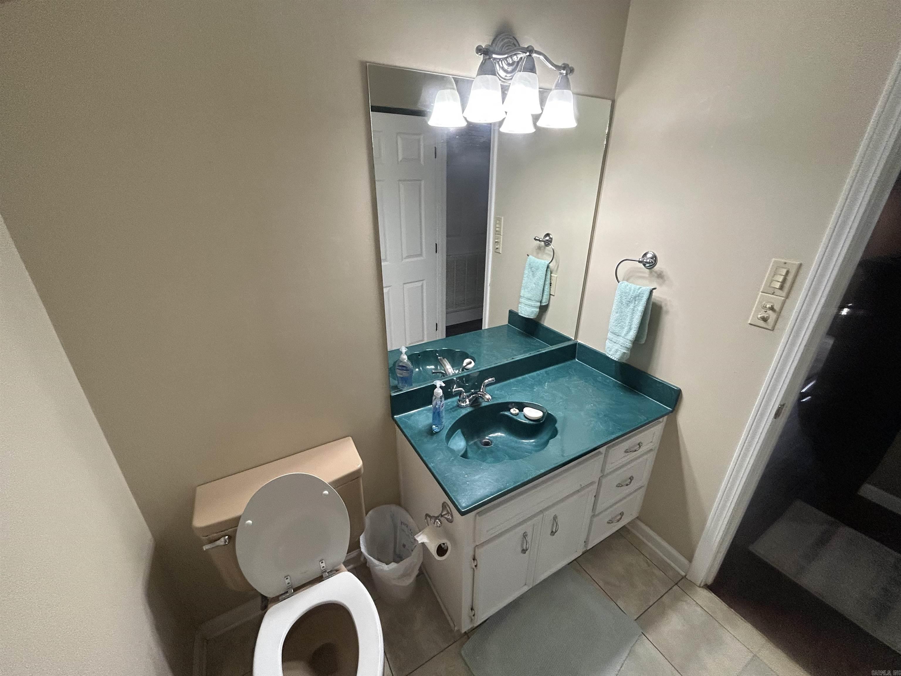 HARTWELL PLACE - Residential