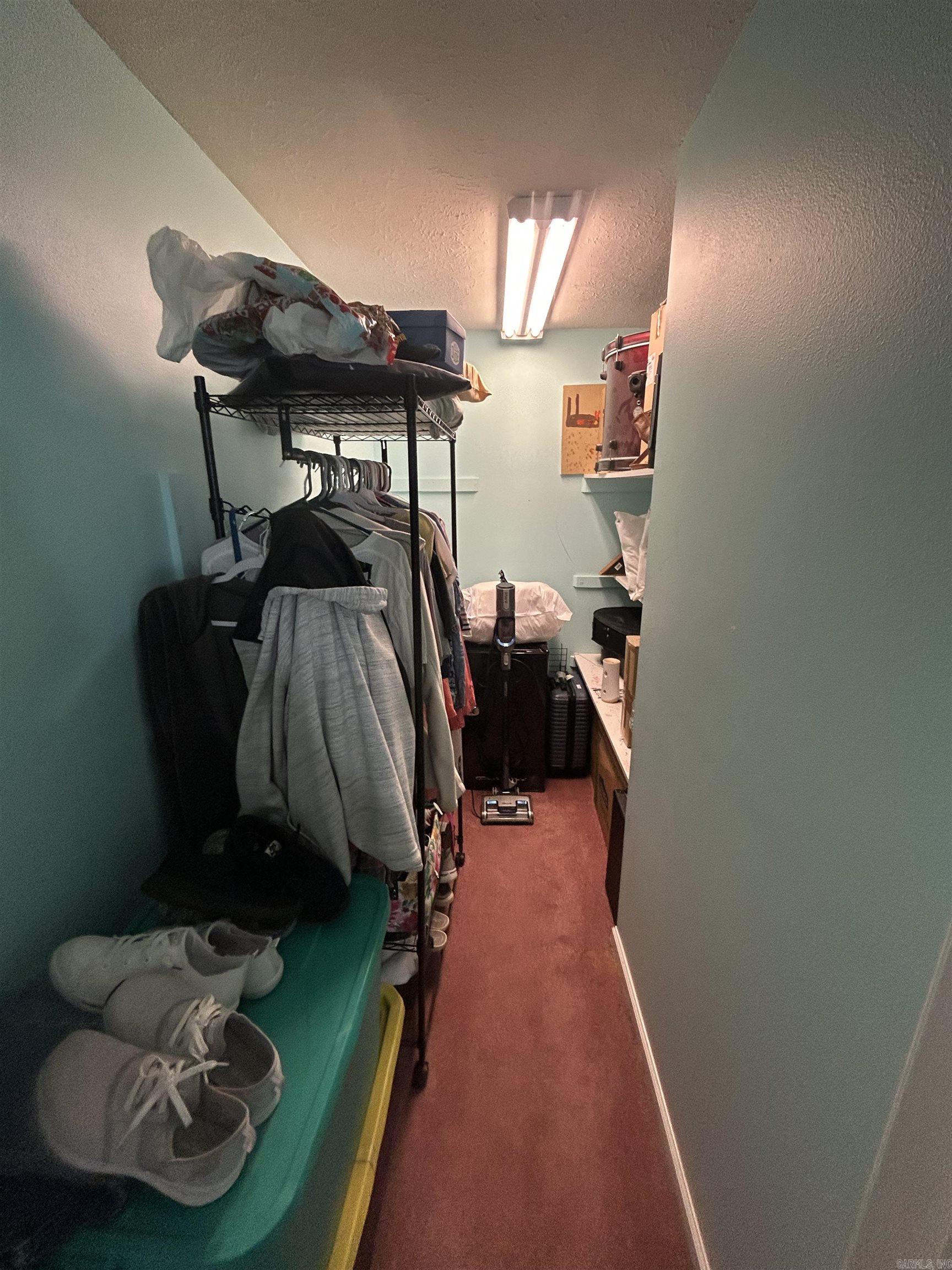 HARTWELL PLACE - Residential