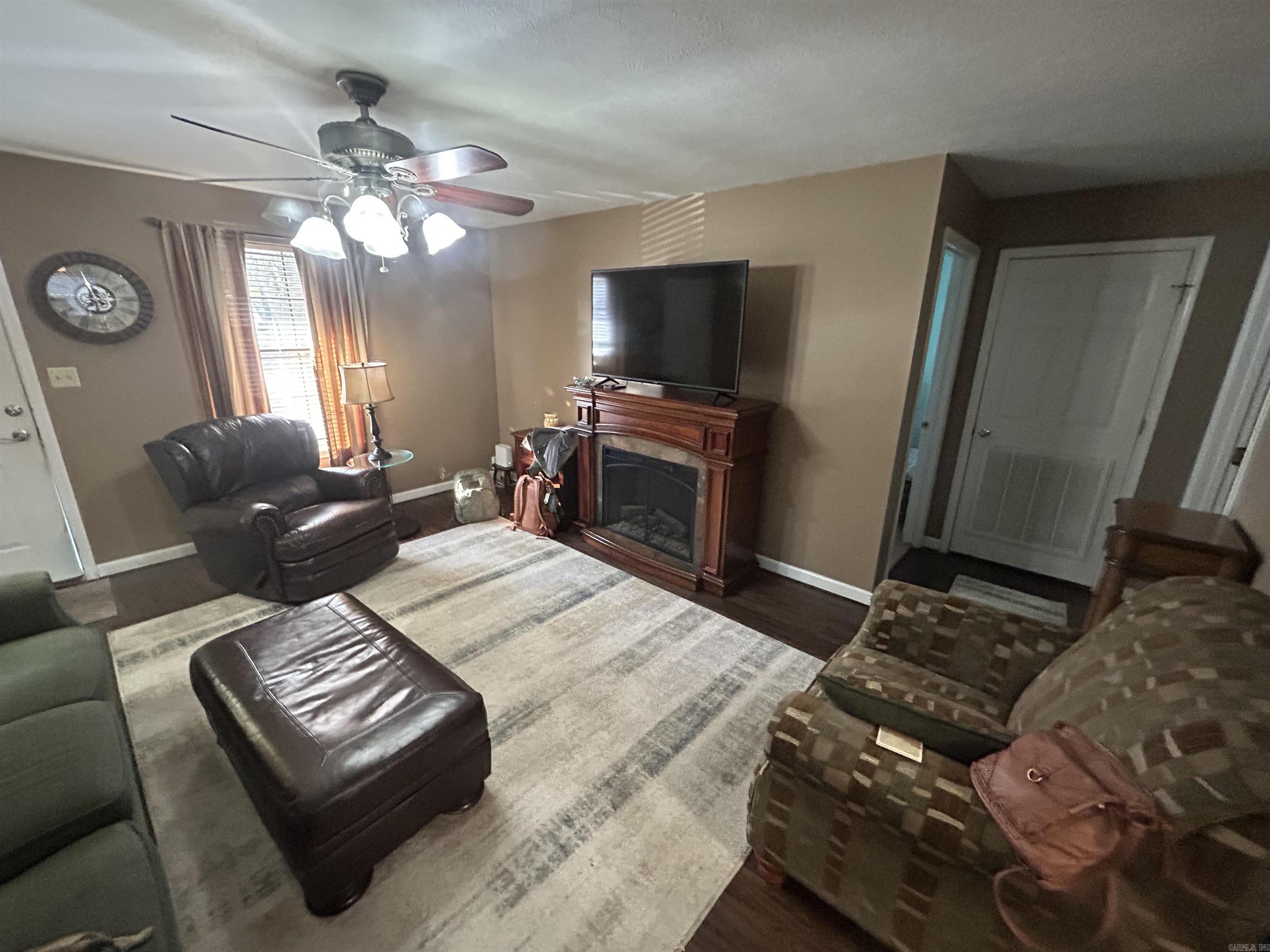 HARTWELL PLACE - Residential