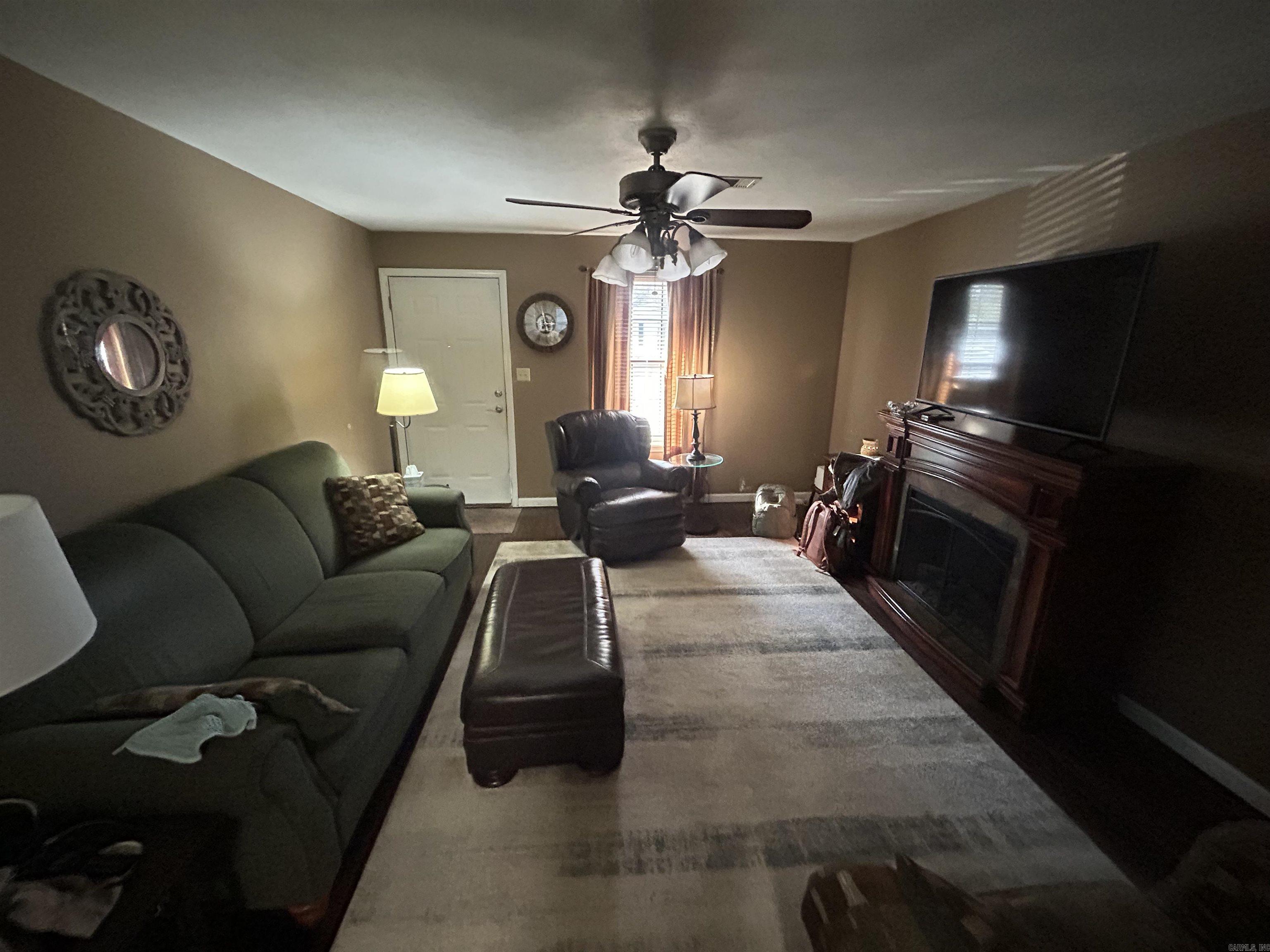 HARTWELL PLACE - Residential