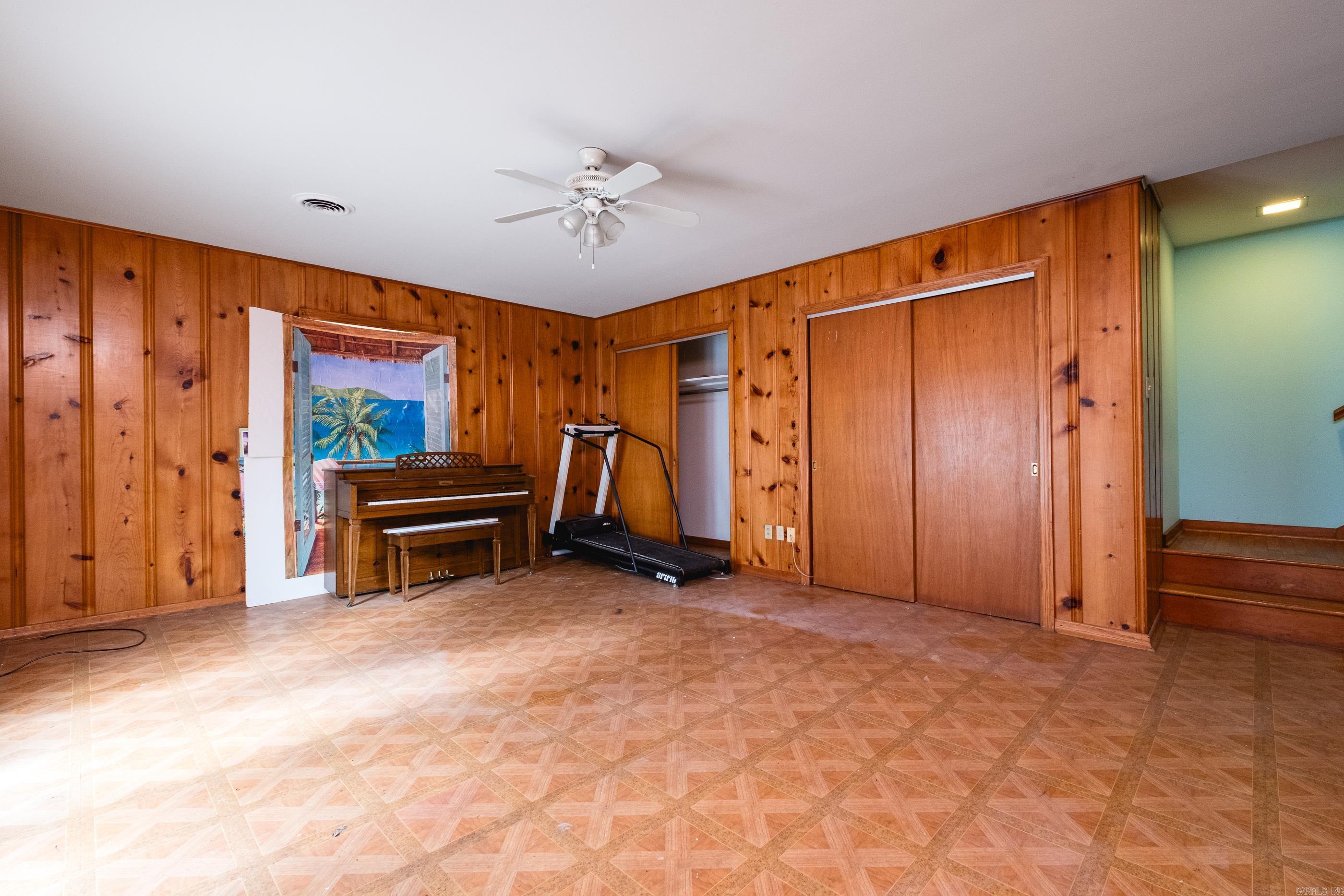 WINGATE - Residential