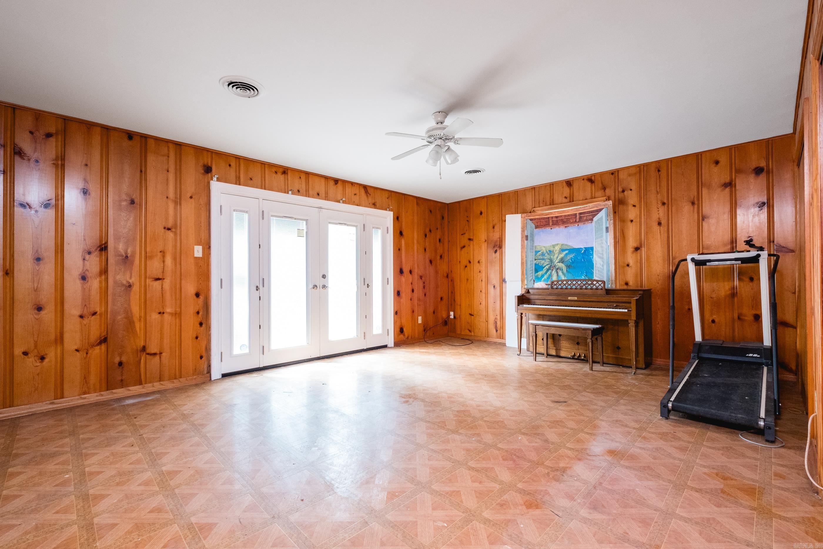 WINGATE - Residential