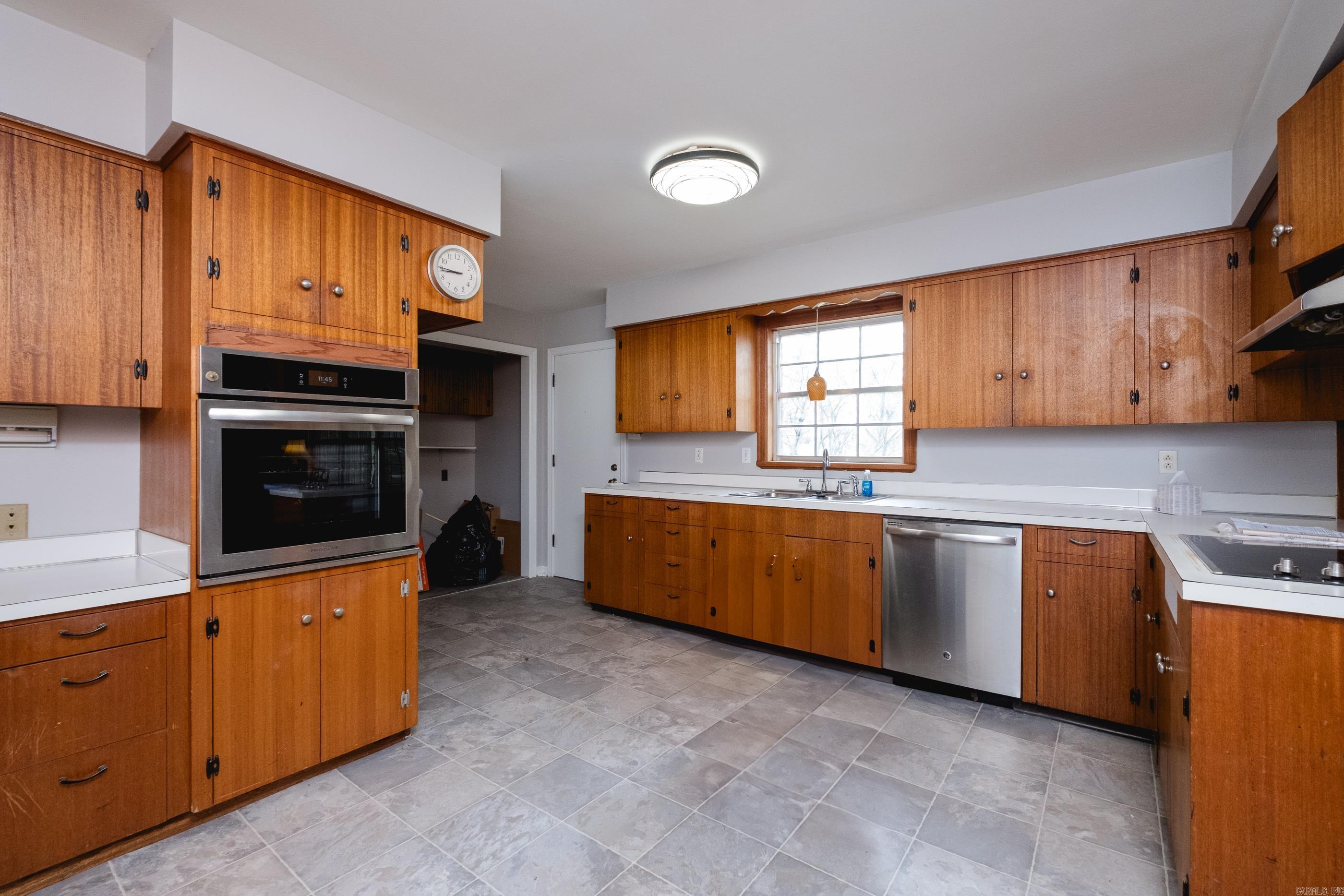 WINGATE - Residential