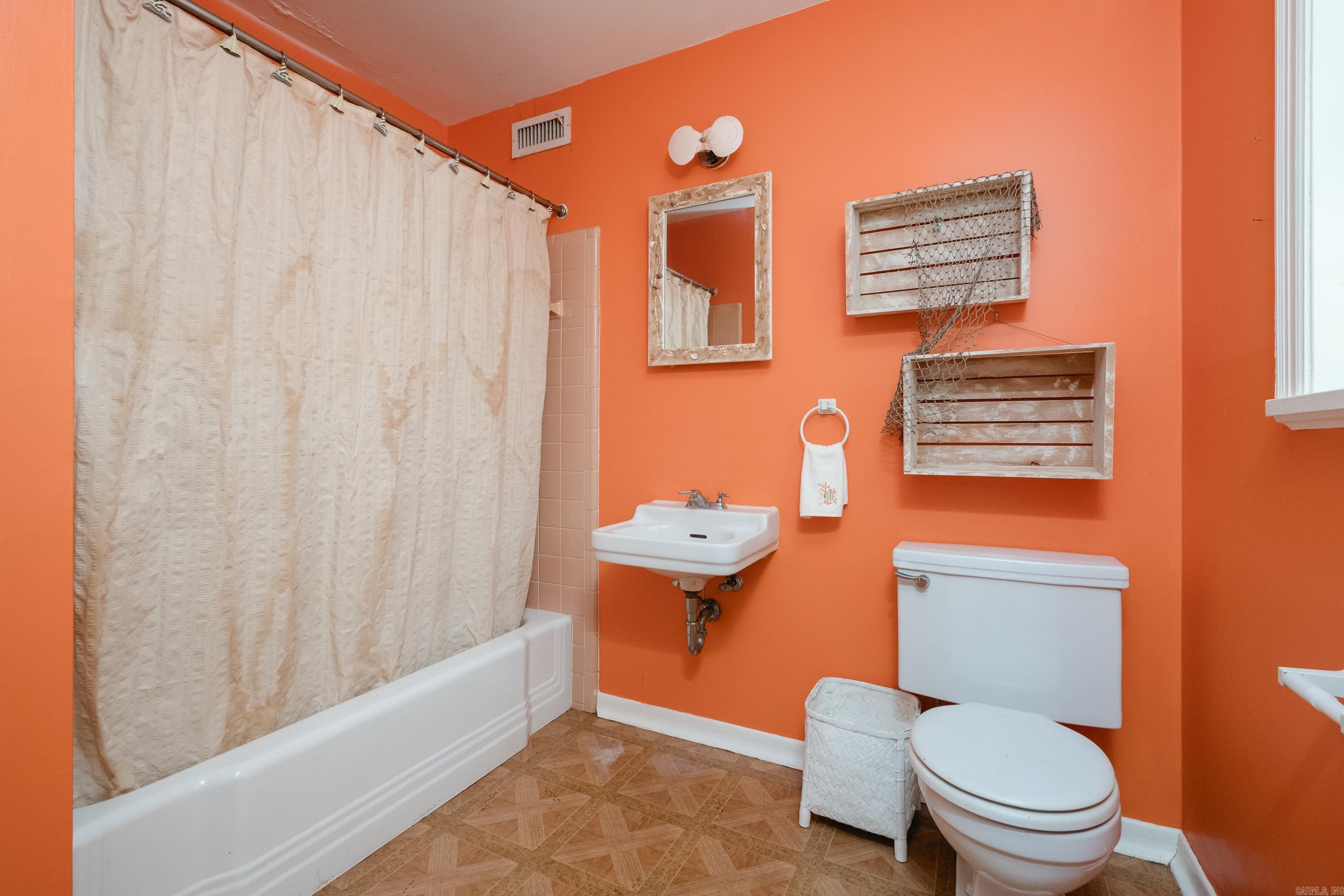 WINGATE - Residential