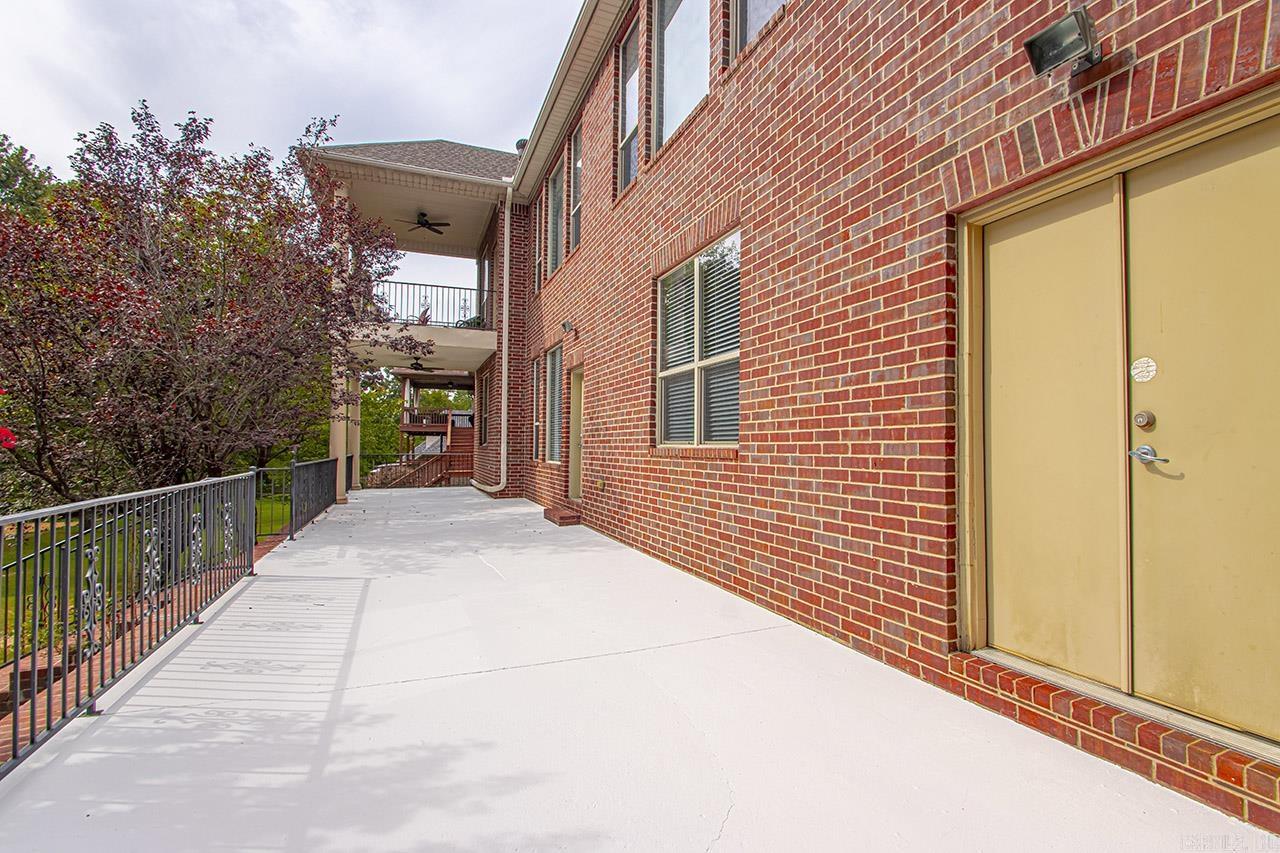 CHENAL VALLEY BRONTE COURT - Residential