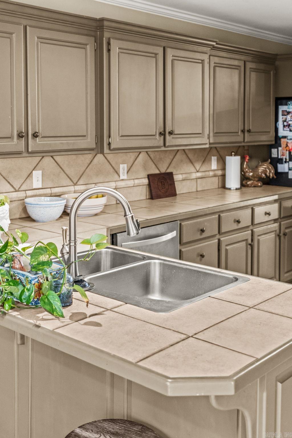 COUNTRY CLUB OF ARKANSAS PH 18 - Residential