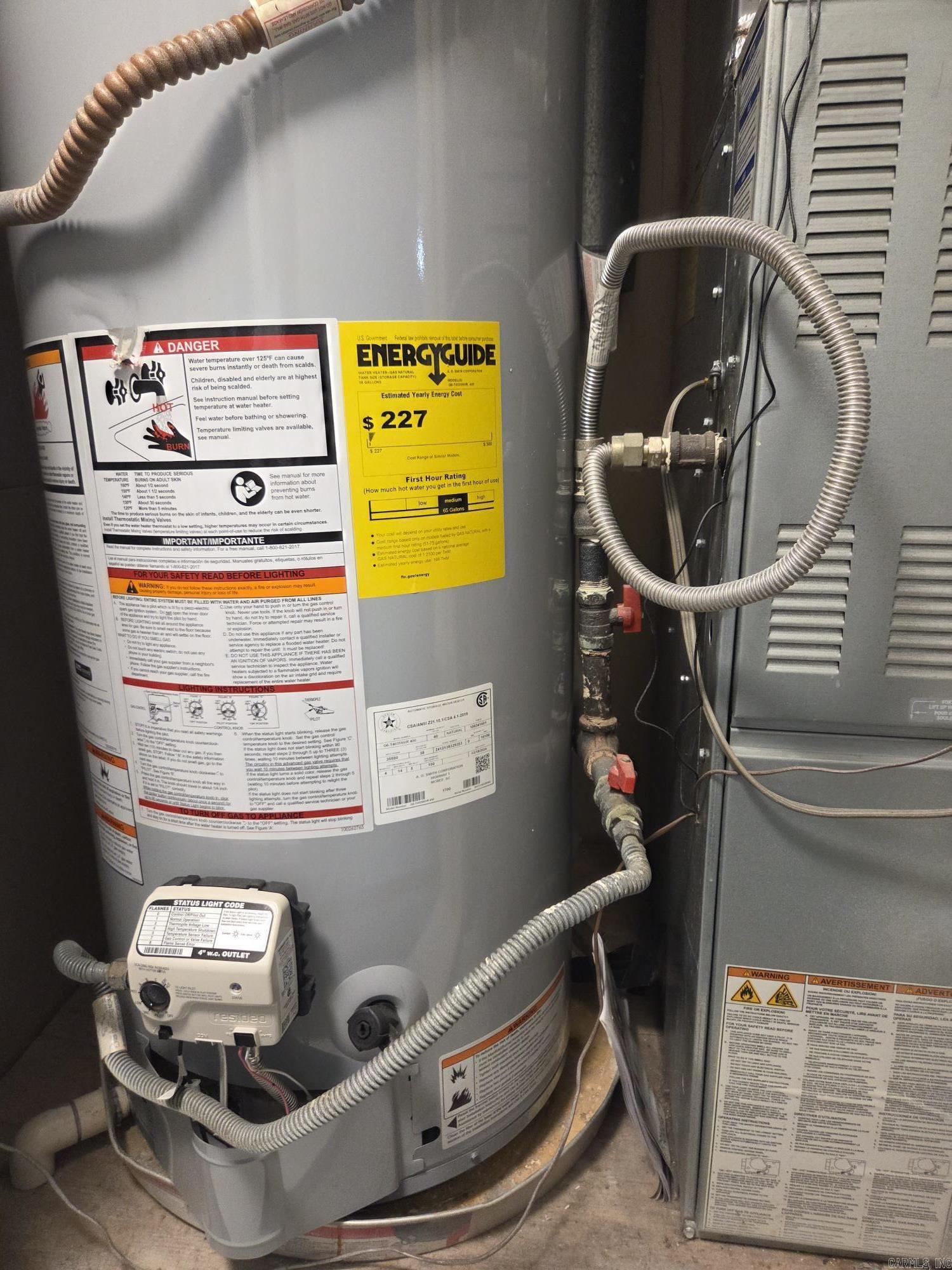 RIVER OAKS COMMONS - Residential