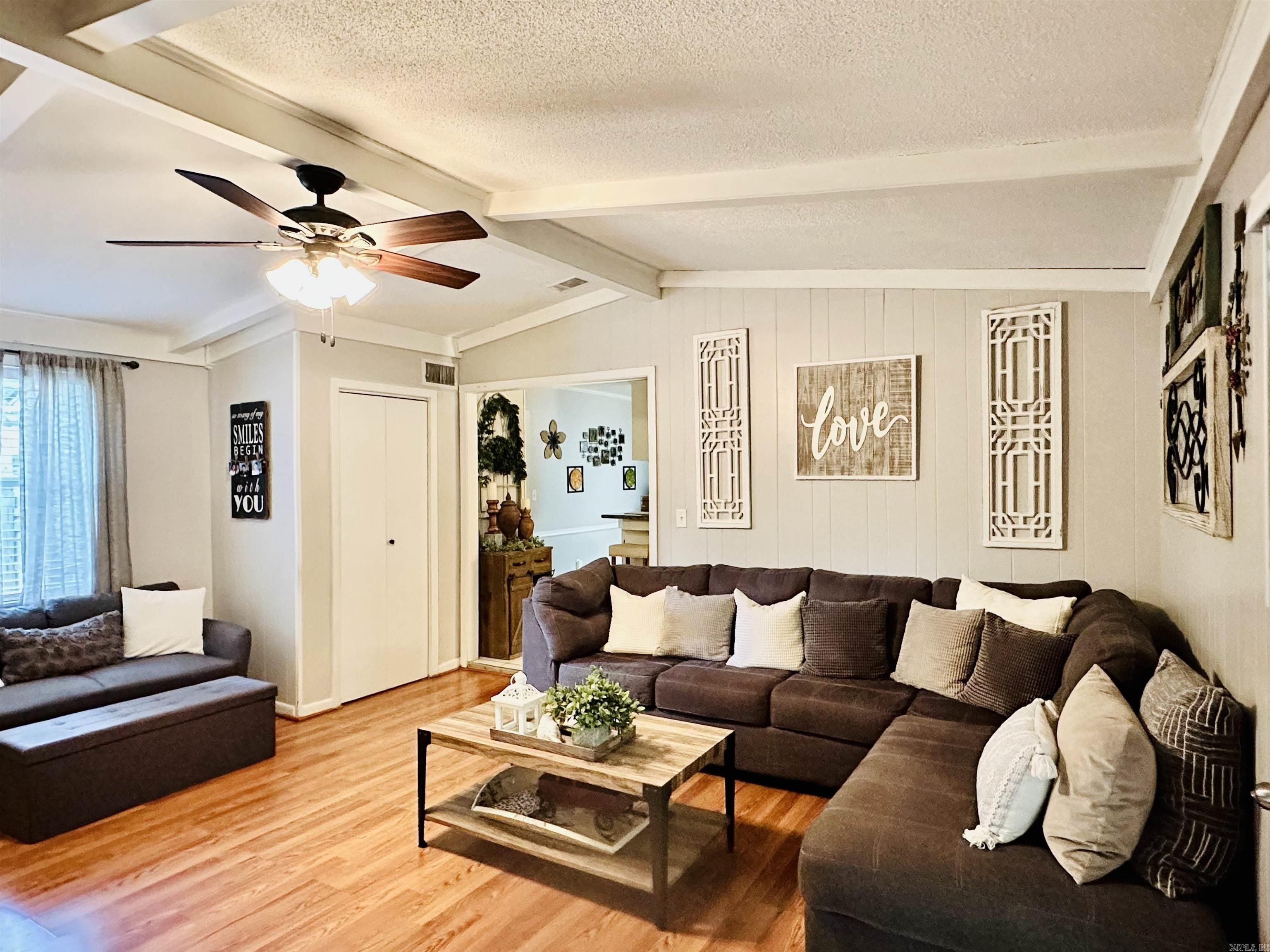 LAMBERT TERRACE - Residential