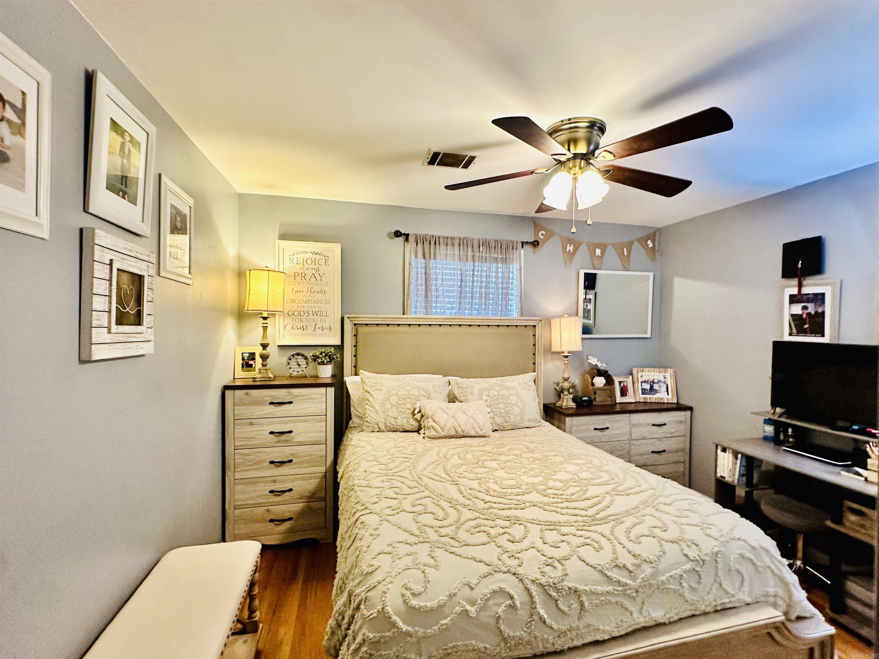 LAMBERT TERRACE - Residential