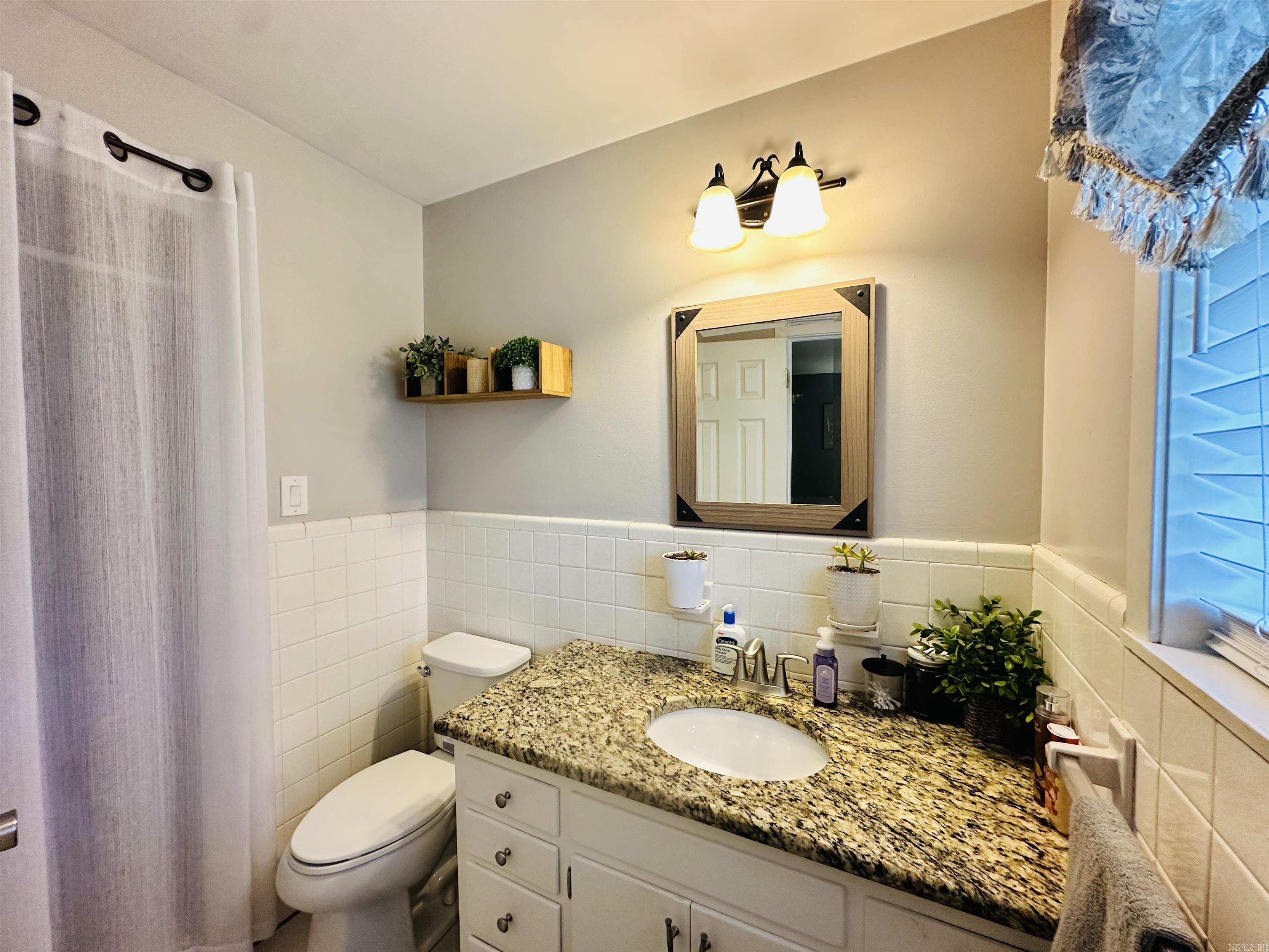 LAMBERT TERRACE - Residential