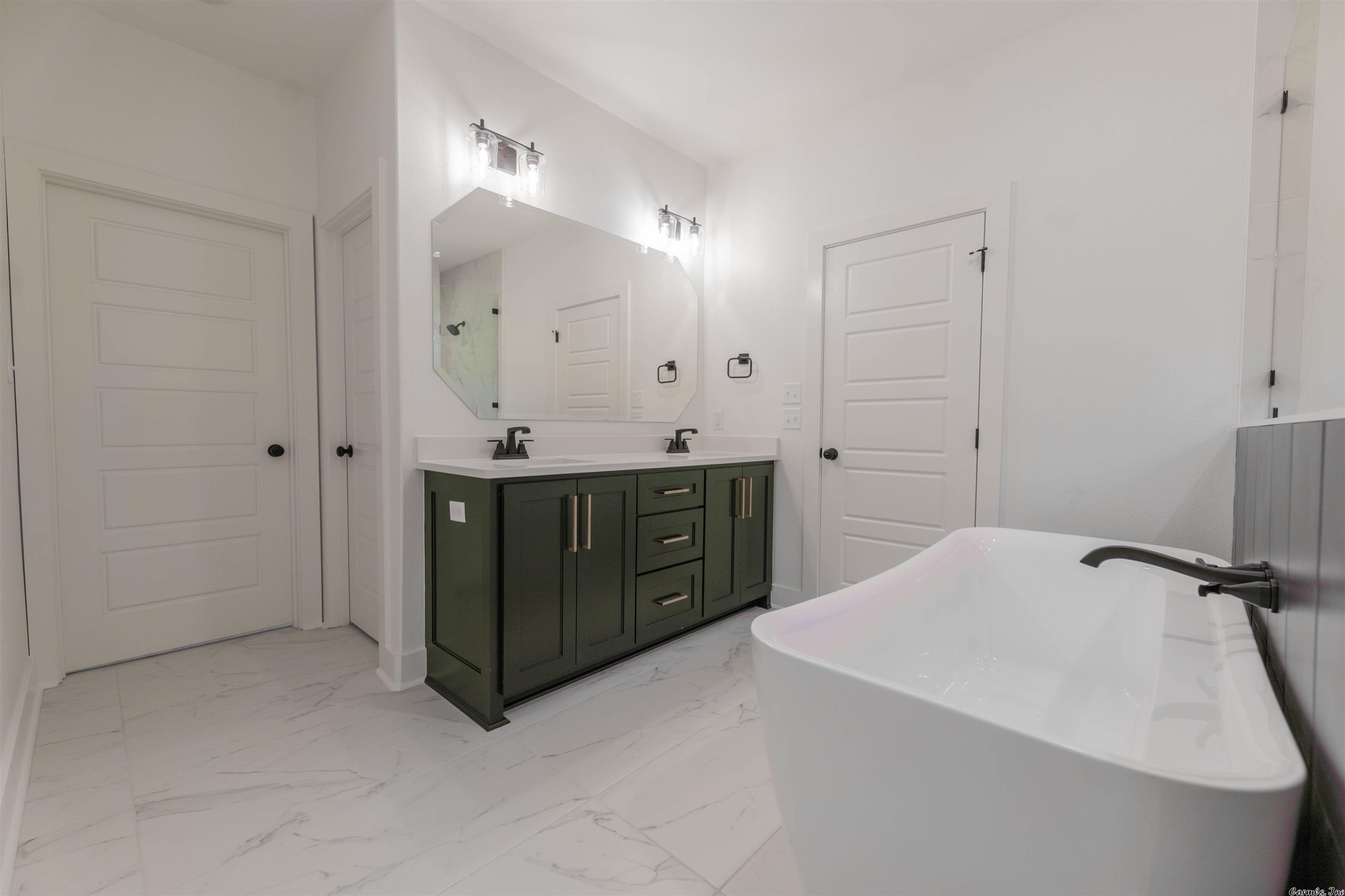 STONEBROOK - Residential