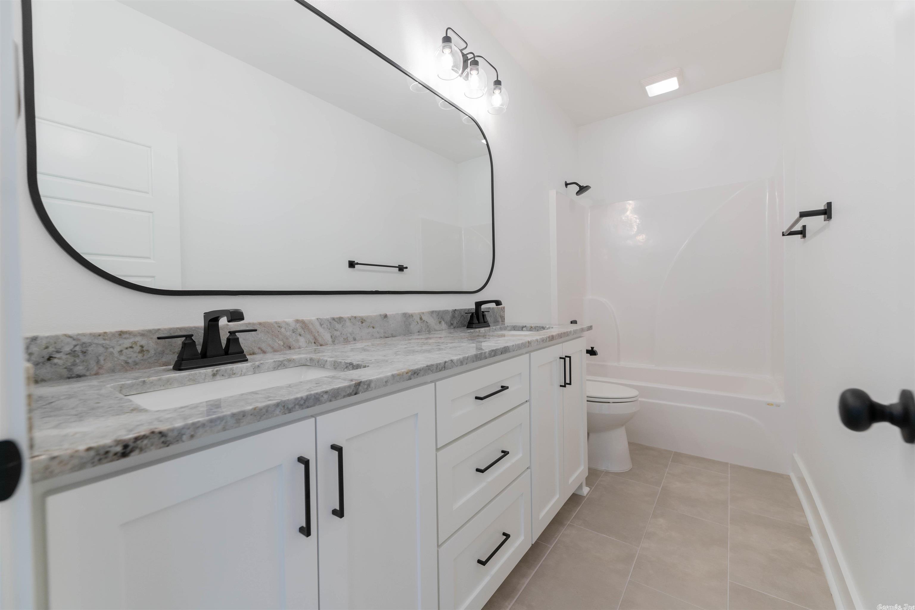 STONEBROOK - Residential