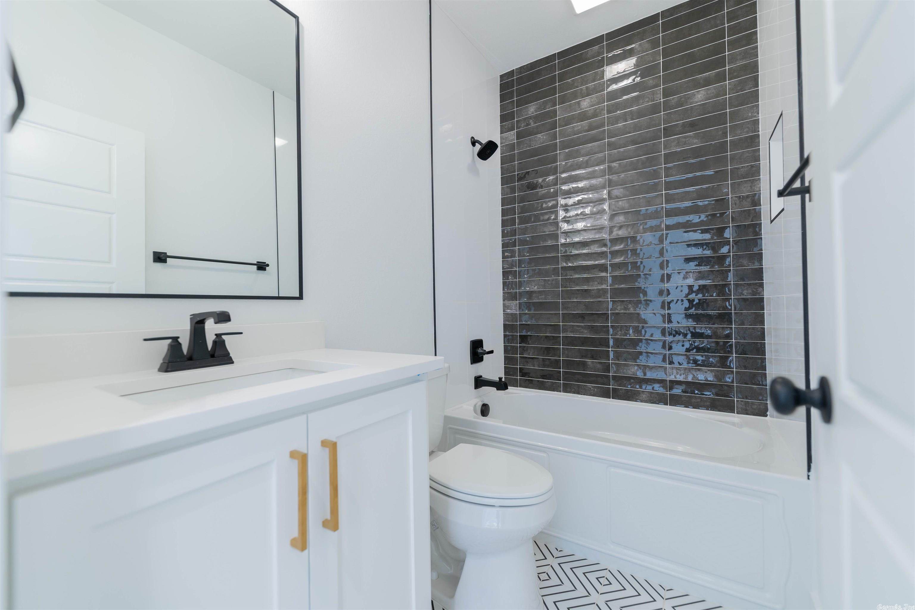 STONEBROOK - Residential