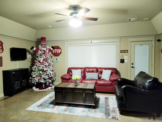 PARK HILL - Residential