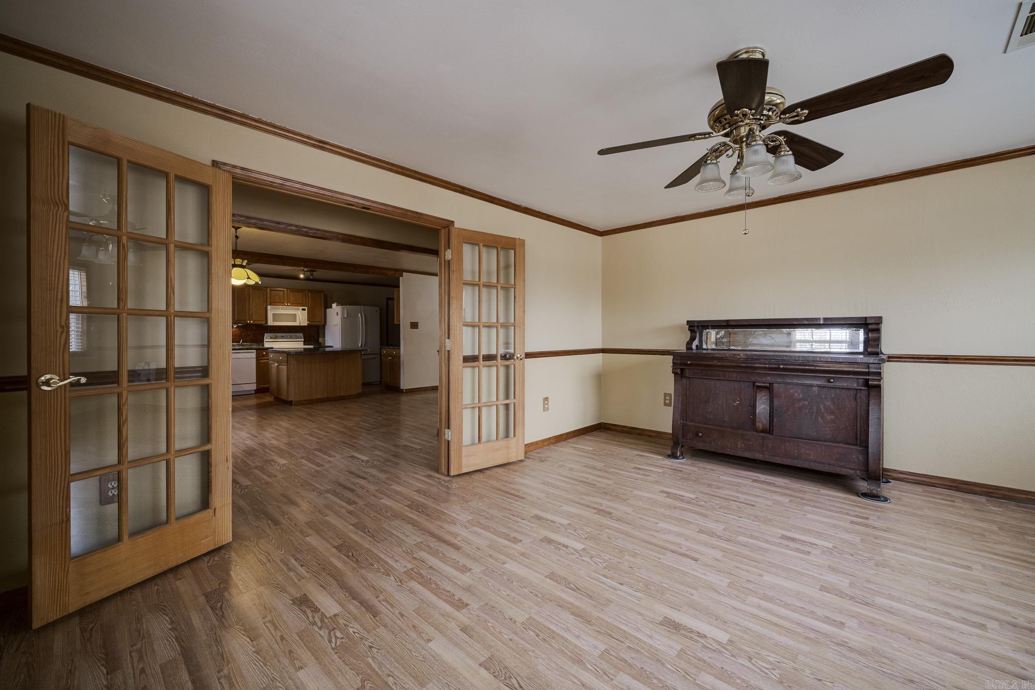 OLD MILL POND ROUND MOUNTAIN - Residential