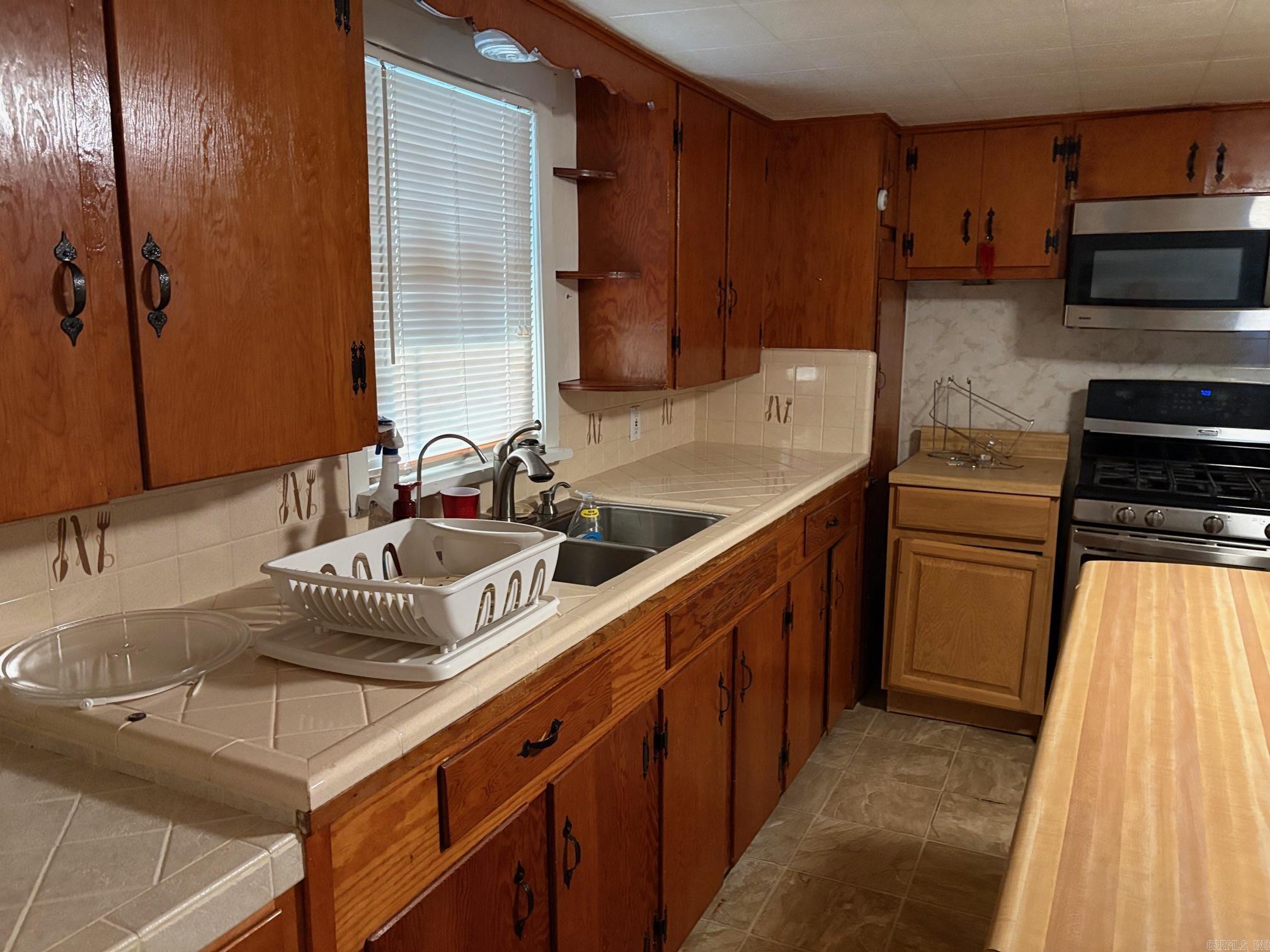 COLLEGE HEIGHTS ADD - Residential