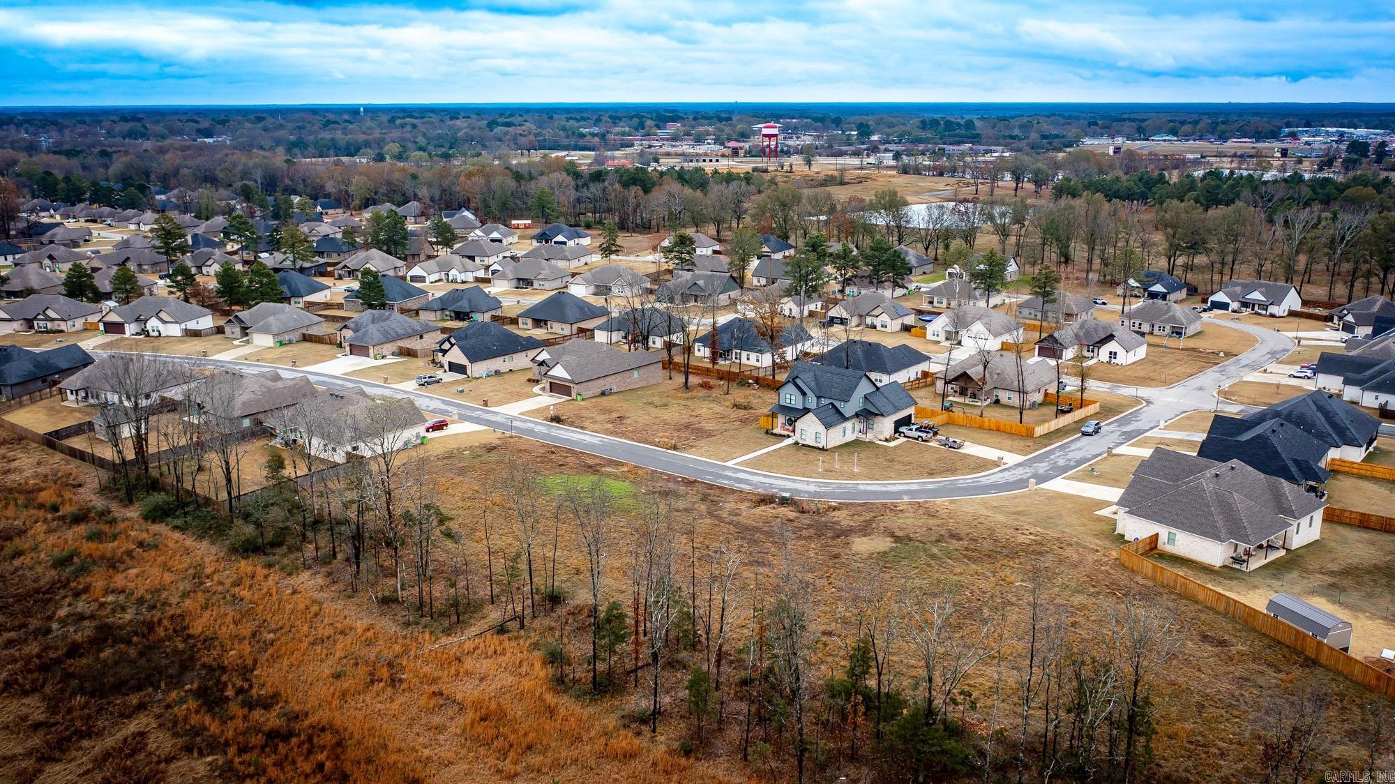 HIDDEN VALLEY ESTATES - Land