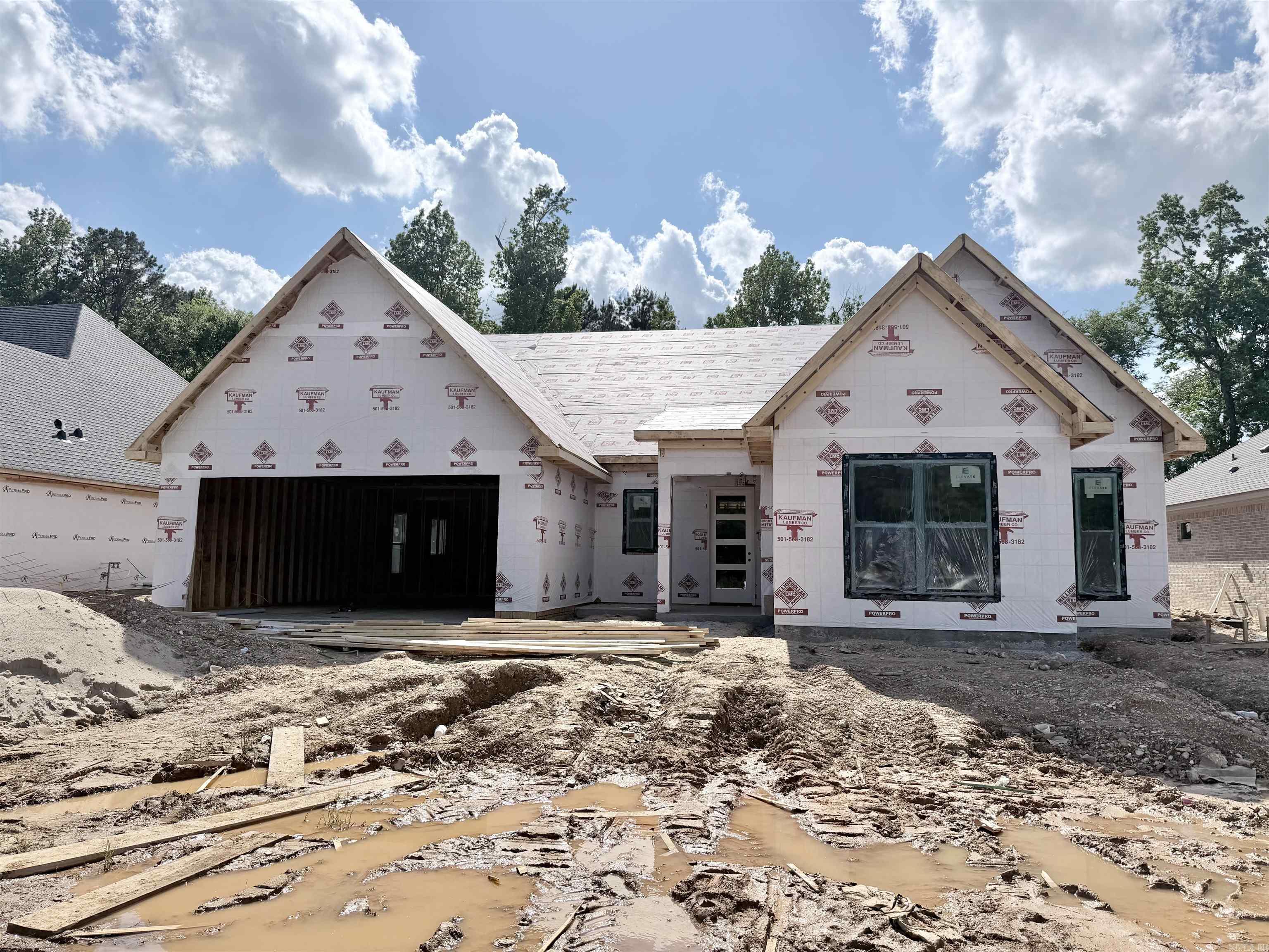 CREEKSIDE - Residential