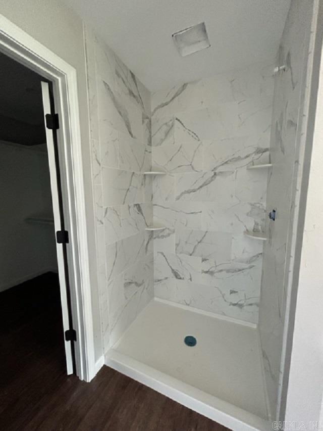 LITTLE RED RIVER ESTATES - Residential