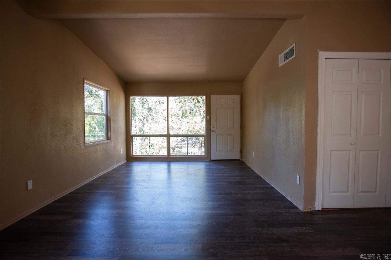 Meadowcliff - Residential Lease